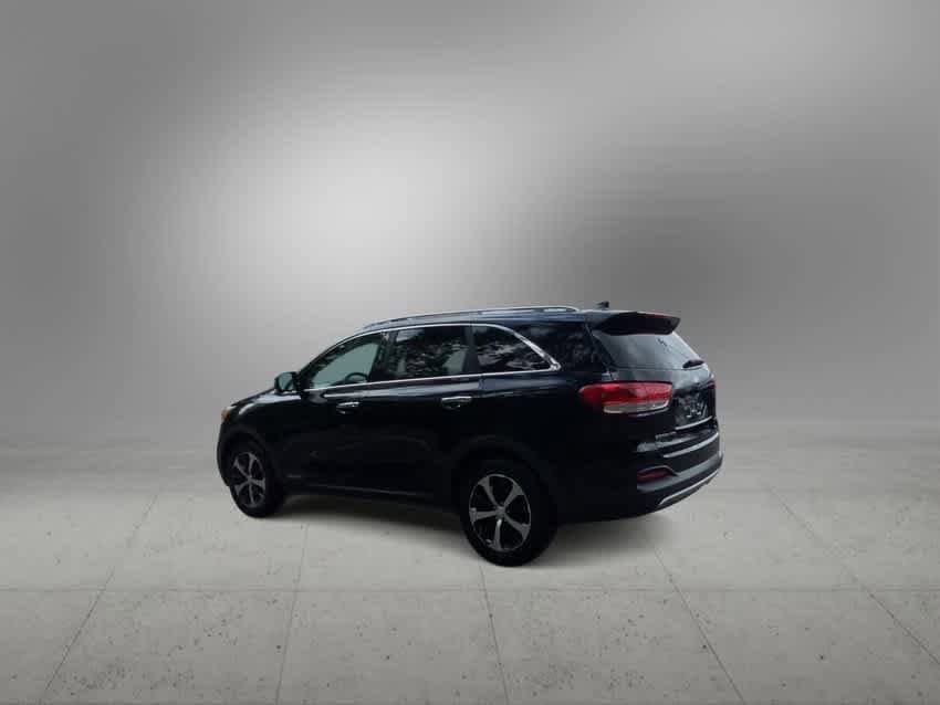 Thumbnail: 2016 Kia Sorento - 6