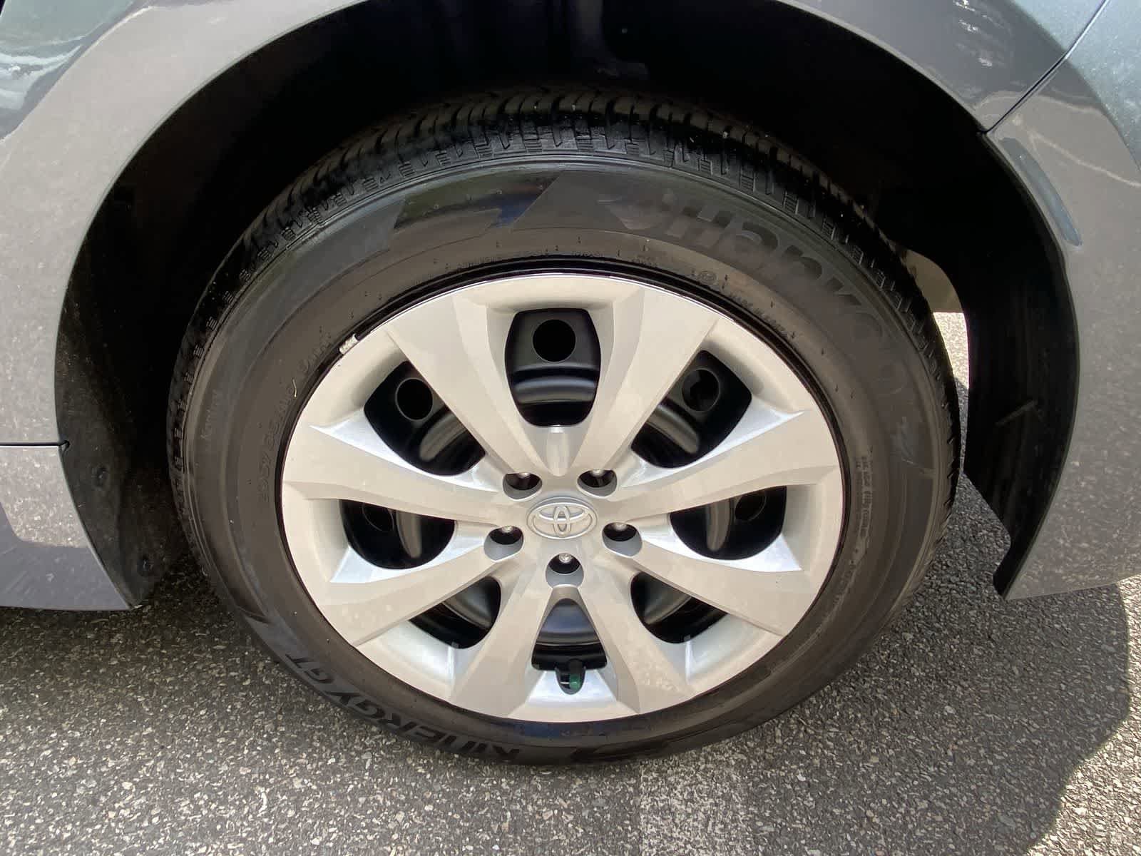 Thumbnail: 2025 Toyota Corolla - 14