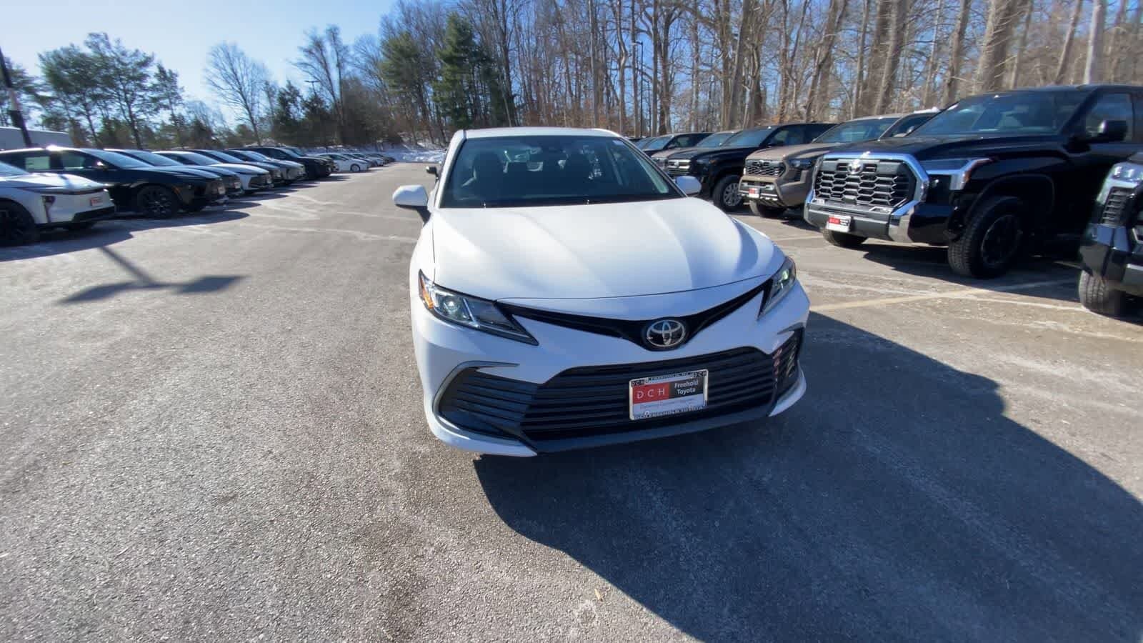 Thumbnail: 2023 Toyota Camry - 6