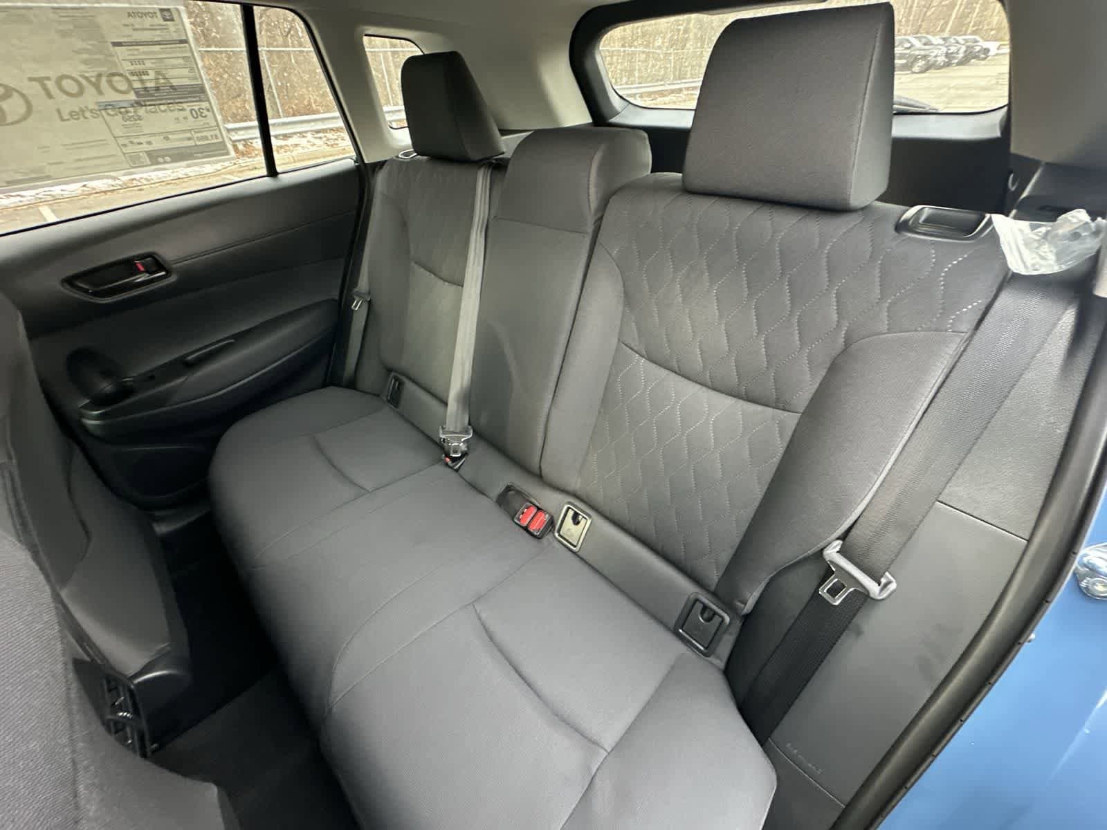 Thumbnail: 2026 Toyota Corolla Cross - 31