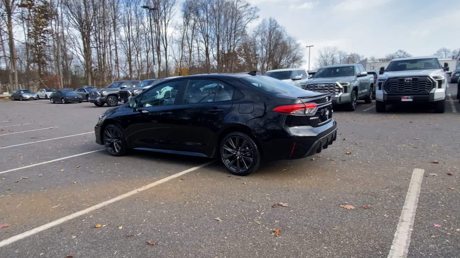 Thumbnail: 2025 Toyota Corolla - 11