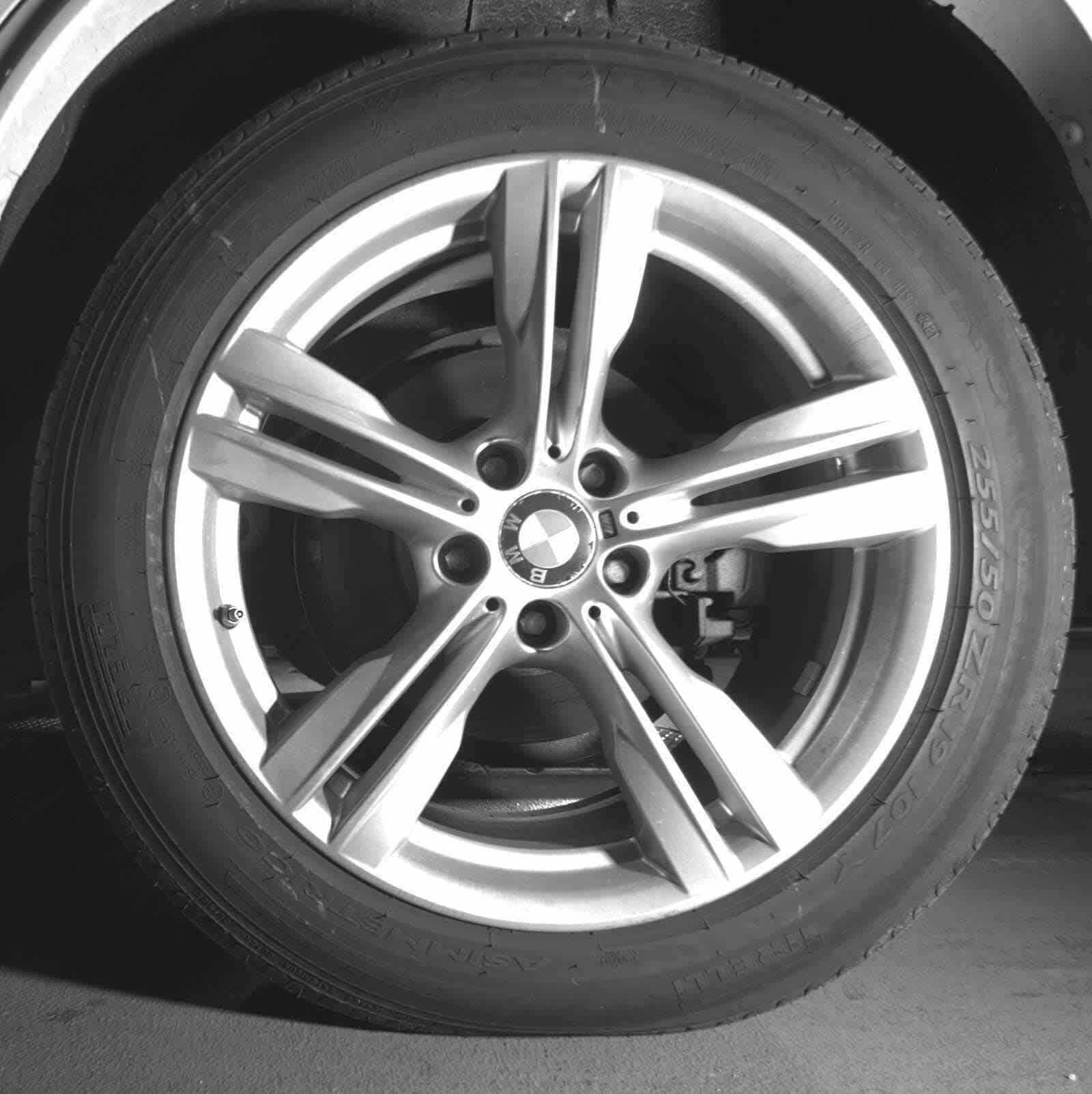 Thumbnail: 2017 BMW X5 - 14