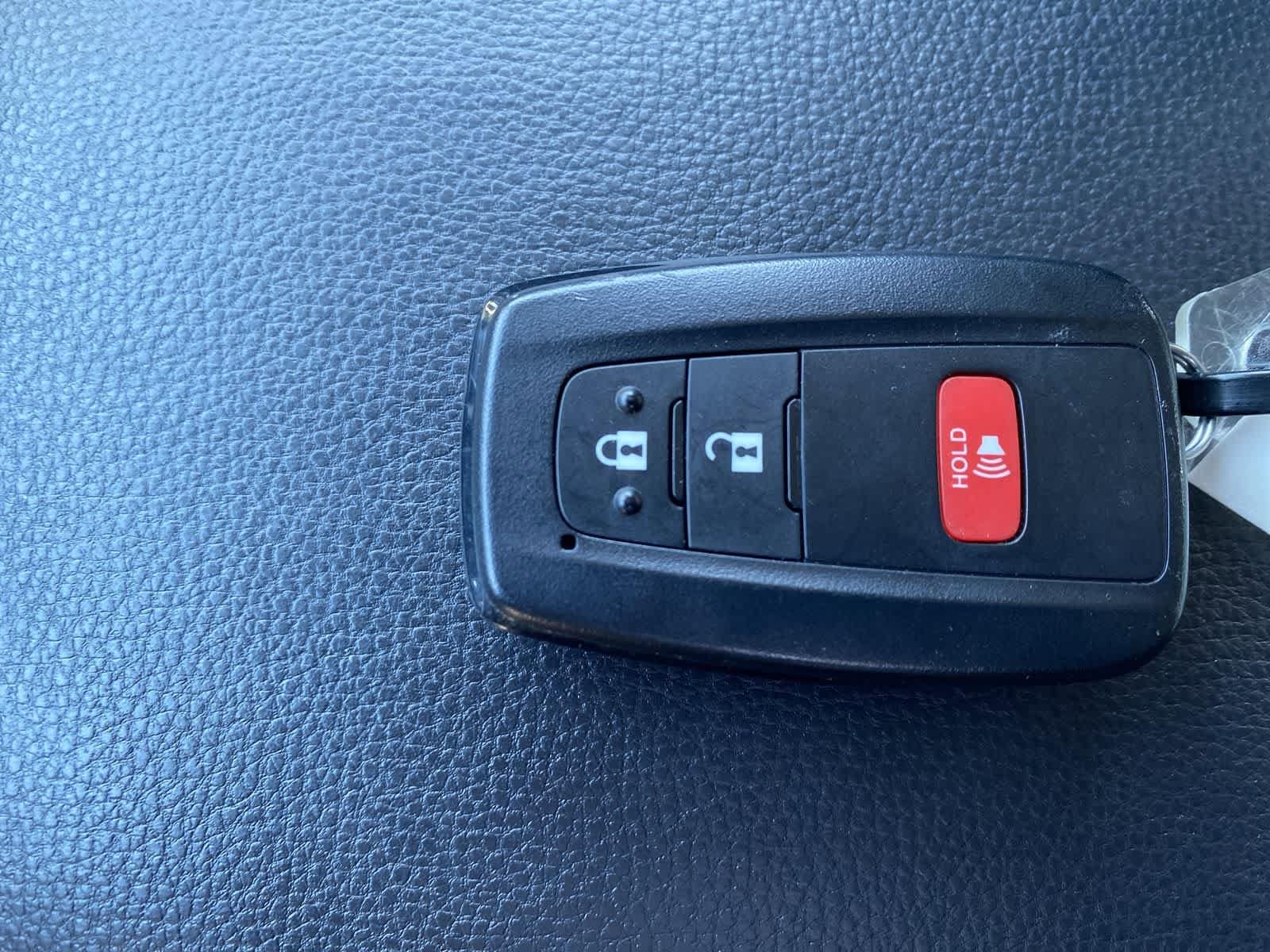 Thumbnail: 2025 Toyota RAV4 - 39