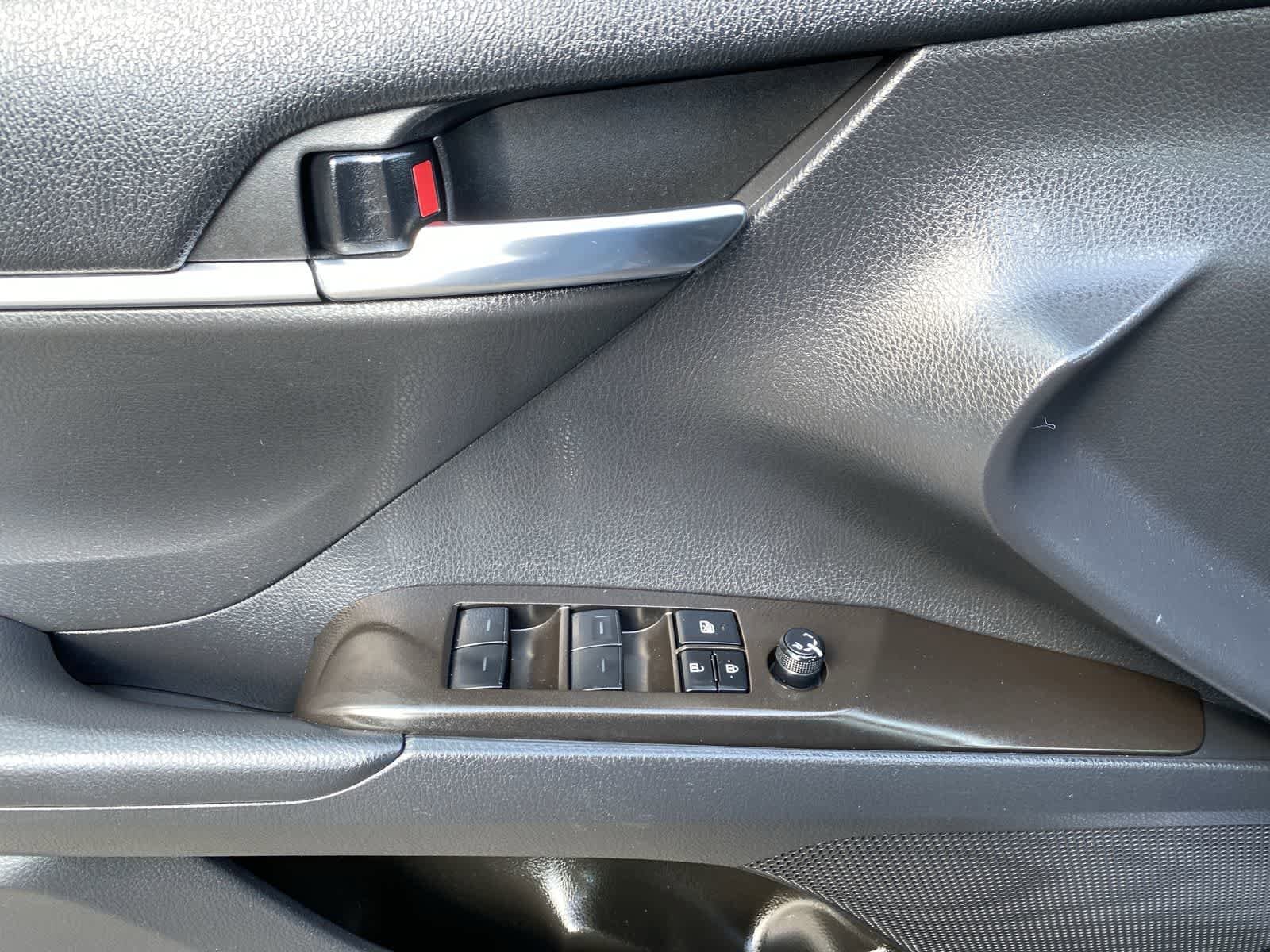 Thumbnail: 2023 Toyota Camry - 15