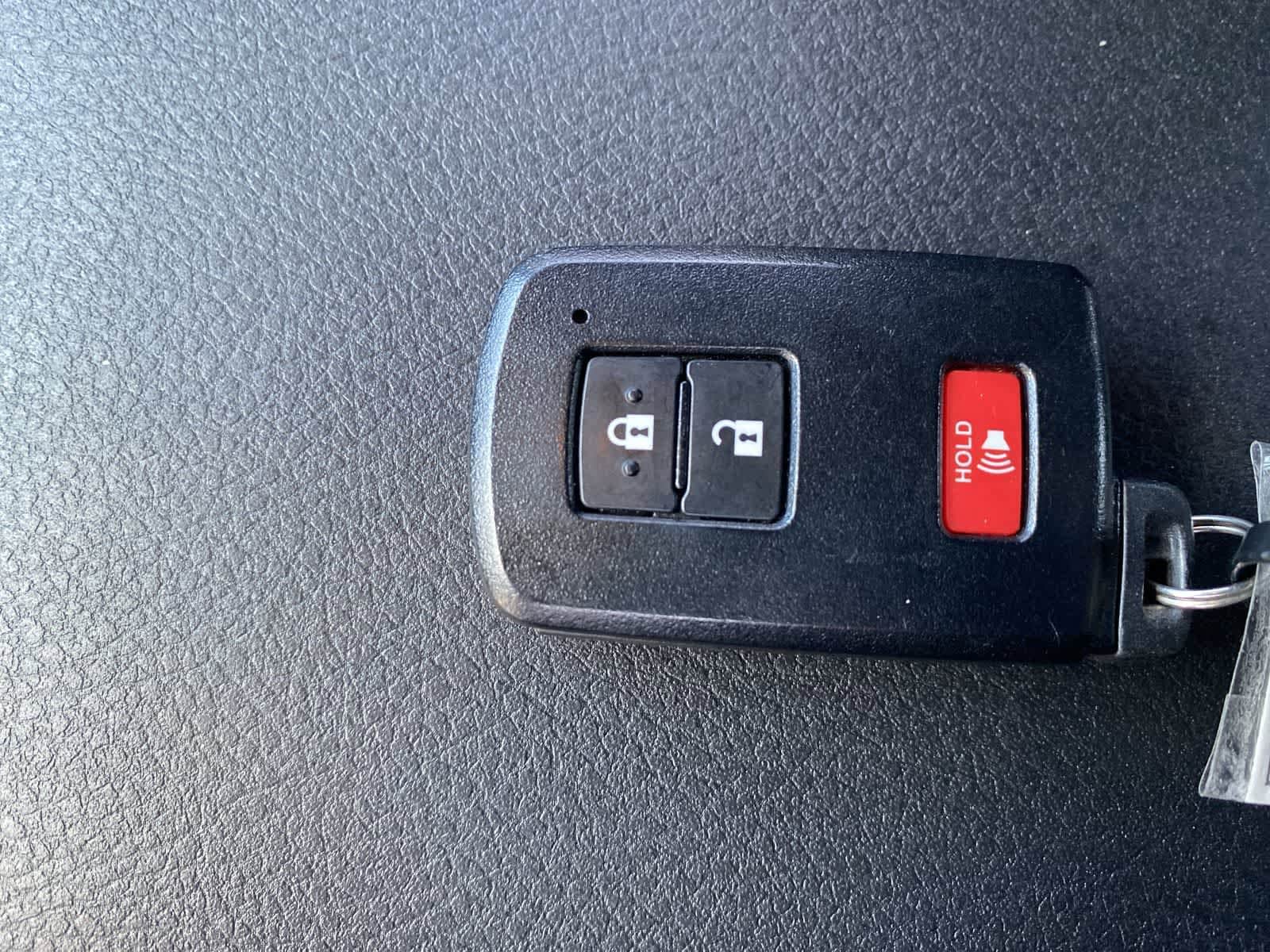 Thumbnail: 2021 Toyota Tacoma - 36