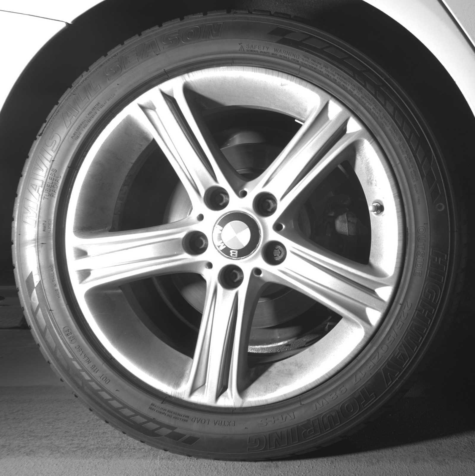 Thumbnail: 2013 BMW 3 Series - 15