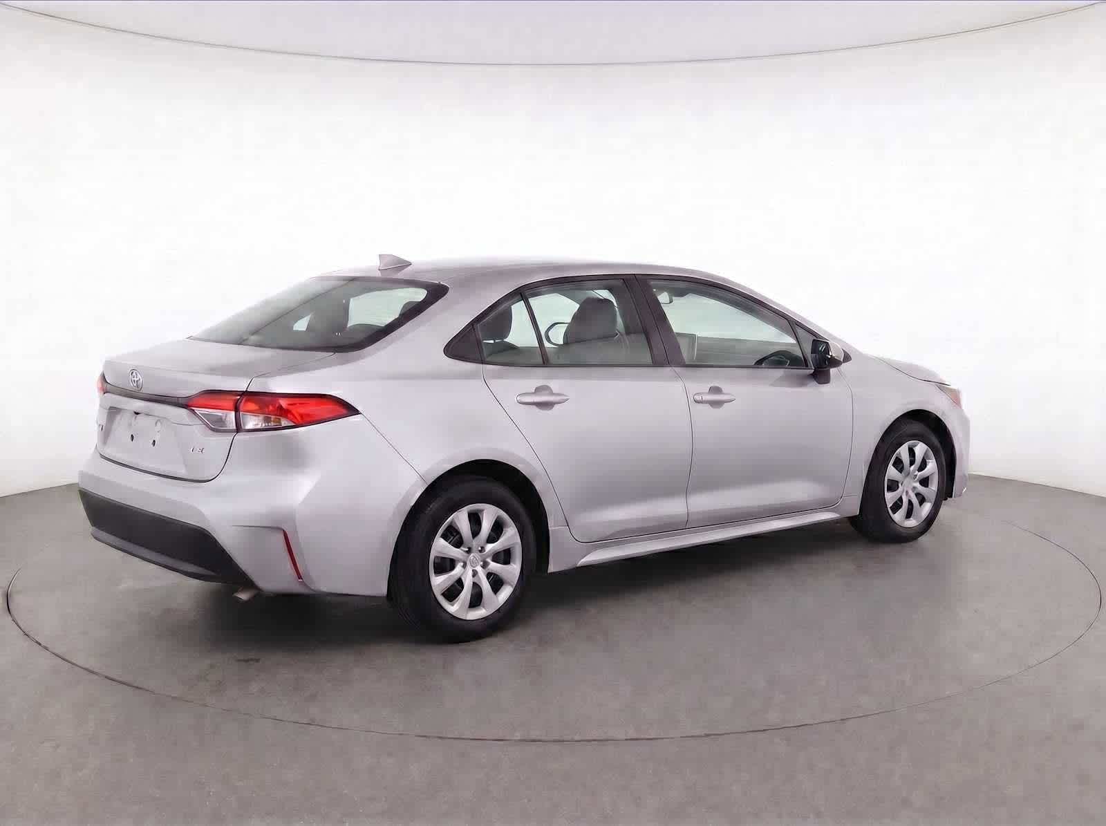 Thumbnail: 2025 Toyota Corolla - 5