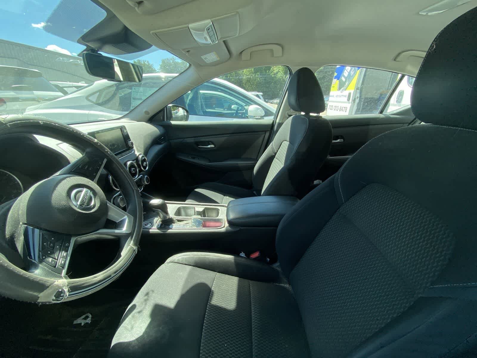 Thumbnail: 2021 Nissan Sentra - 9