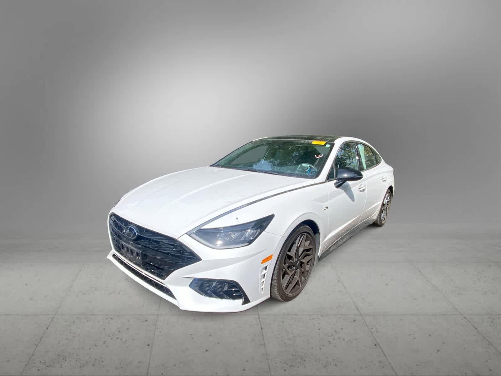 Thumbnail: 2023 Hyundai Sonata - 1