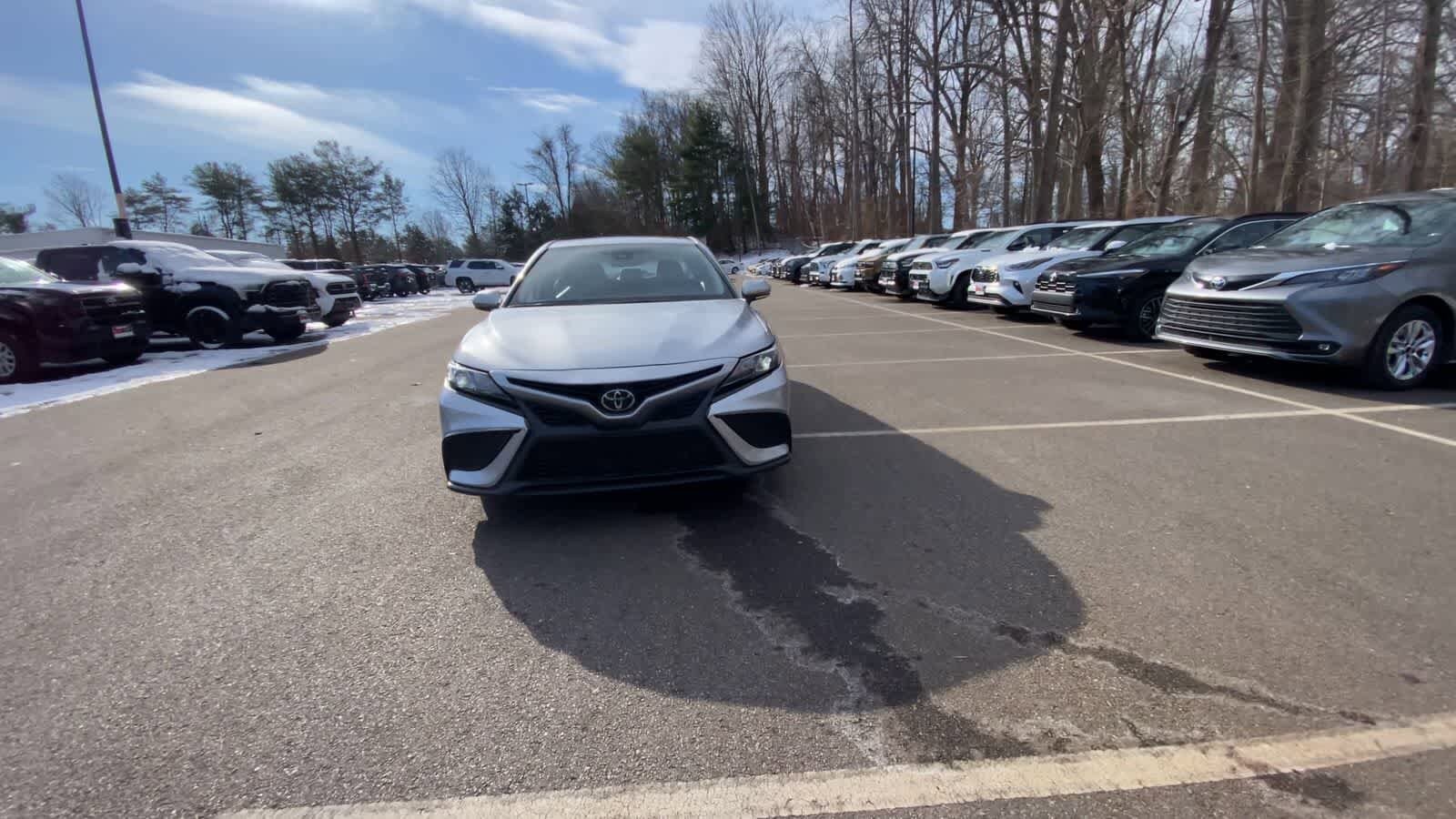 Thumbnail: 2024 Toyota Camry - 9