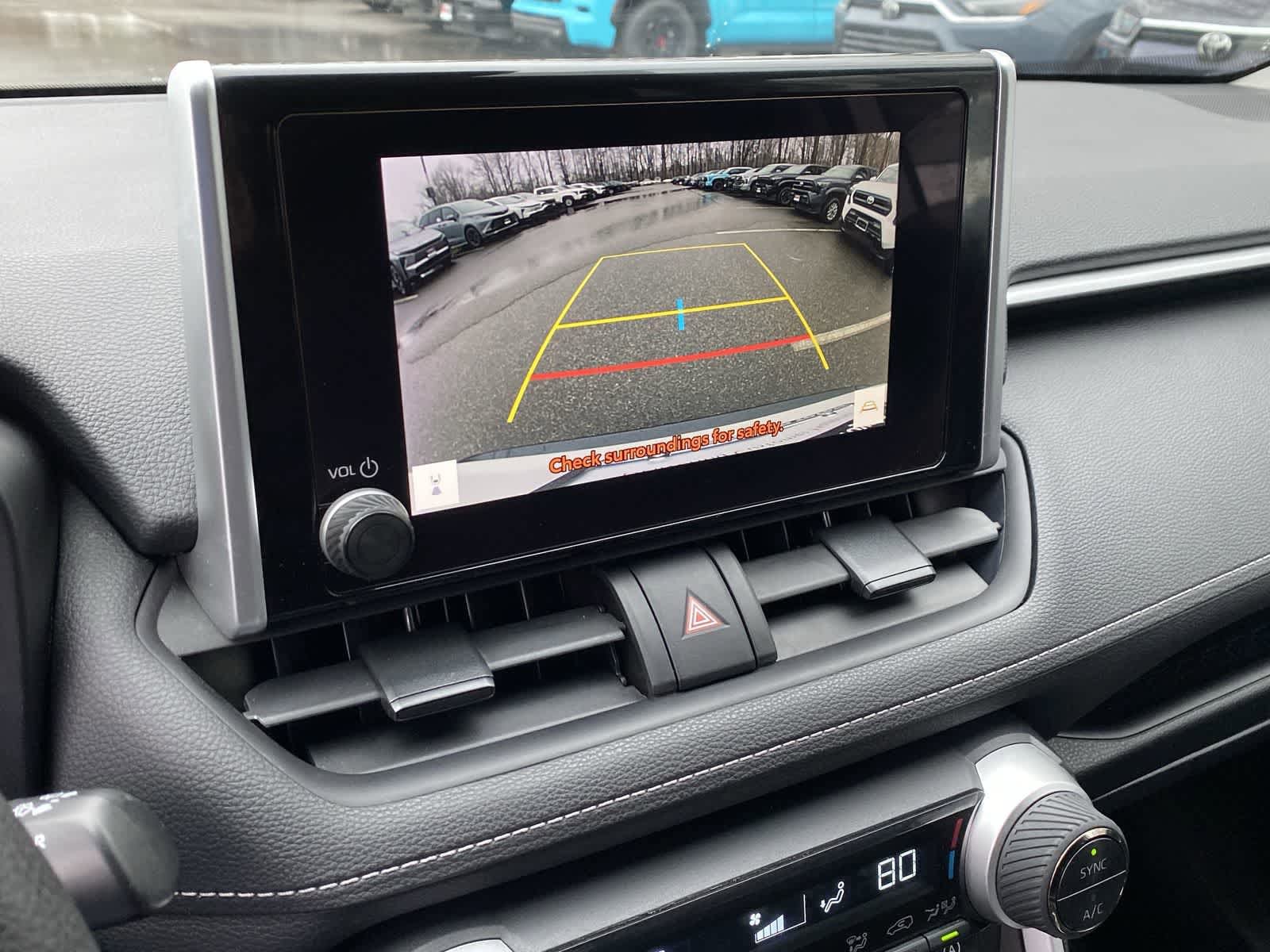 Thumbnail: 2023 Toyota RAV4 - 31