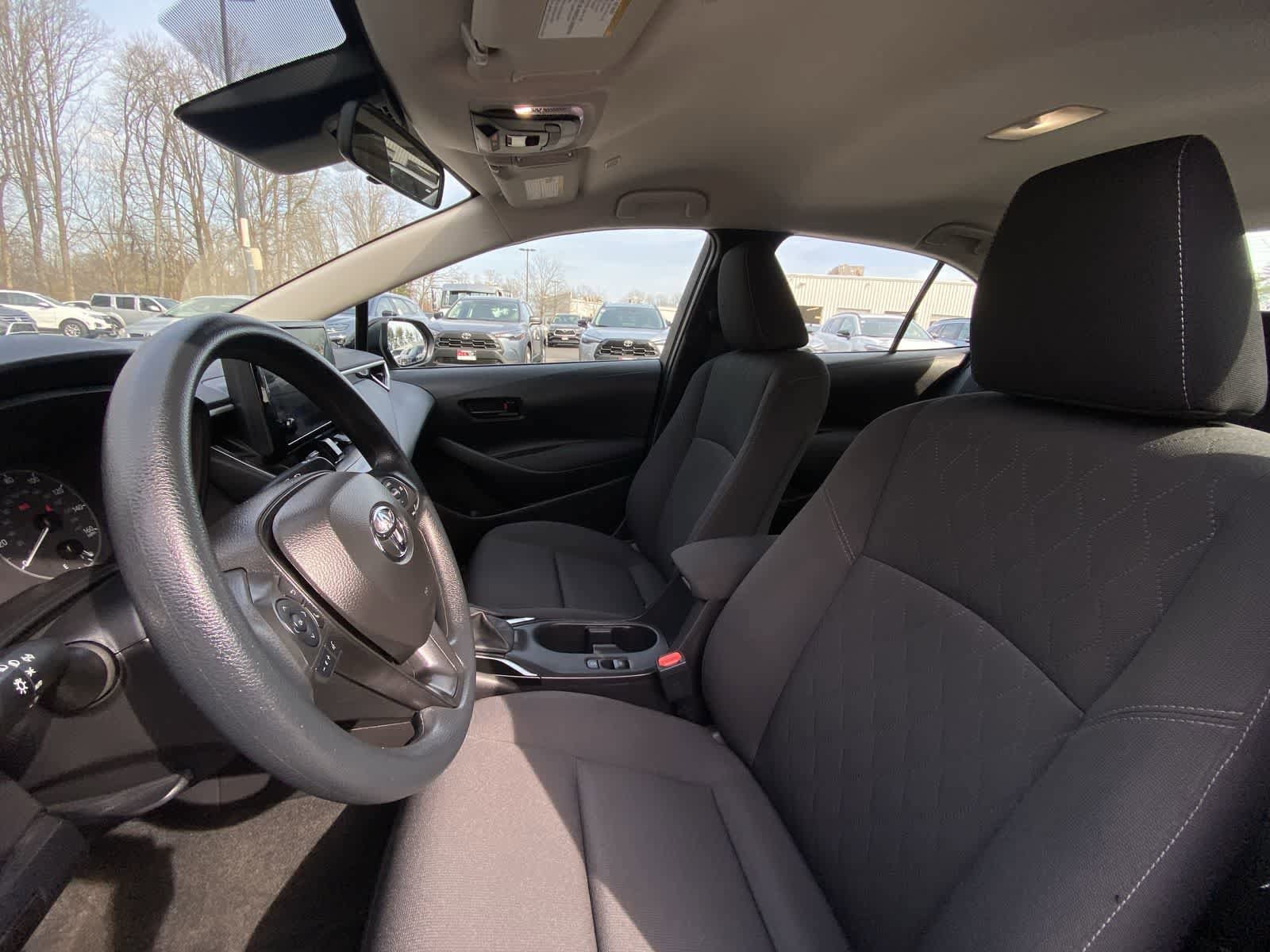 Thumbnail: 2025 Toyota Corolla - 16