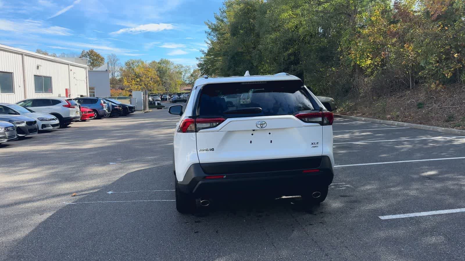 Thumbnail: 2025 Toyota RAV4 - 7