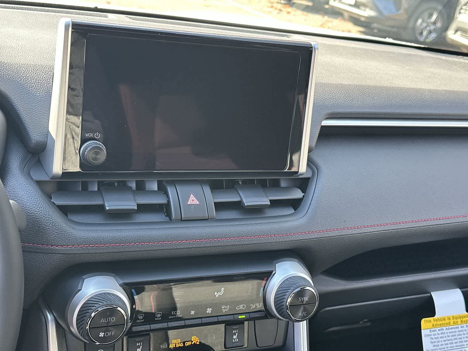 Thumbnail: 2025 Toyota RAV4 - 21