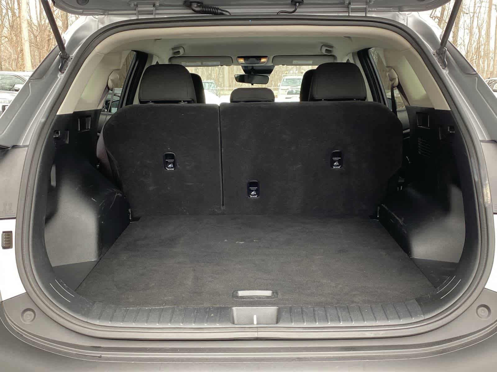 Thumbnail: 2023 Kia Sportage - 13