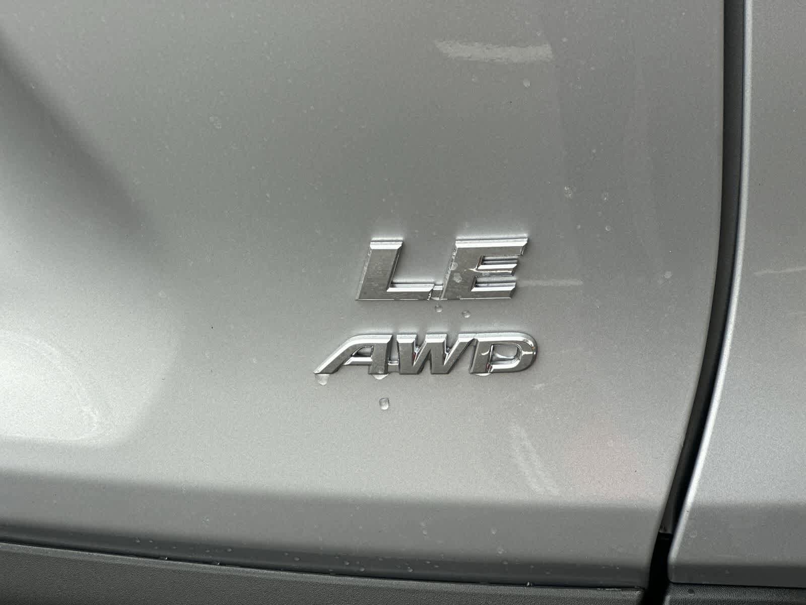 Thumbnail: 2025 Toyota RAV4 - 18