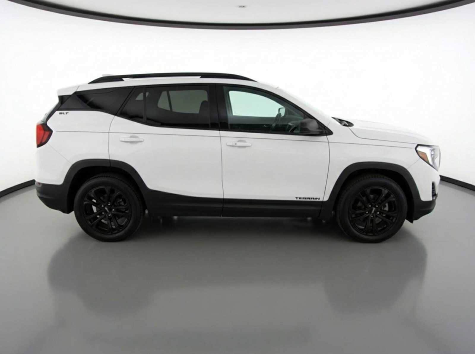 Thumbnail: 2020 GMC Terrain - 4