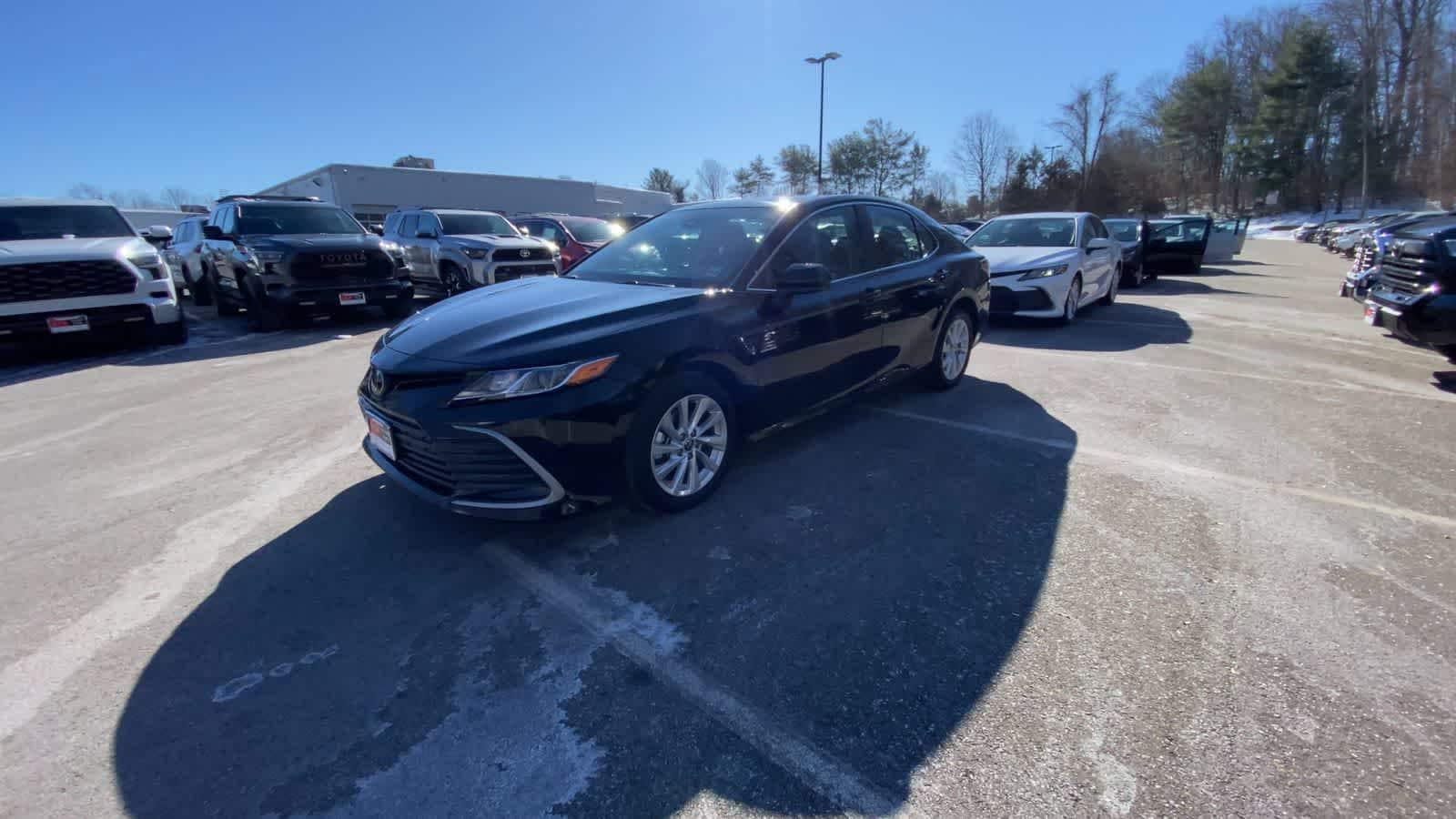 Thumbnail: 2024 Toyota Camry - 12