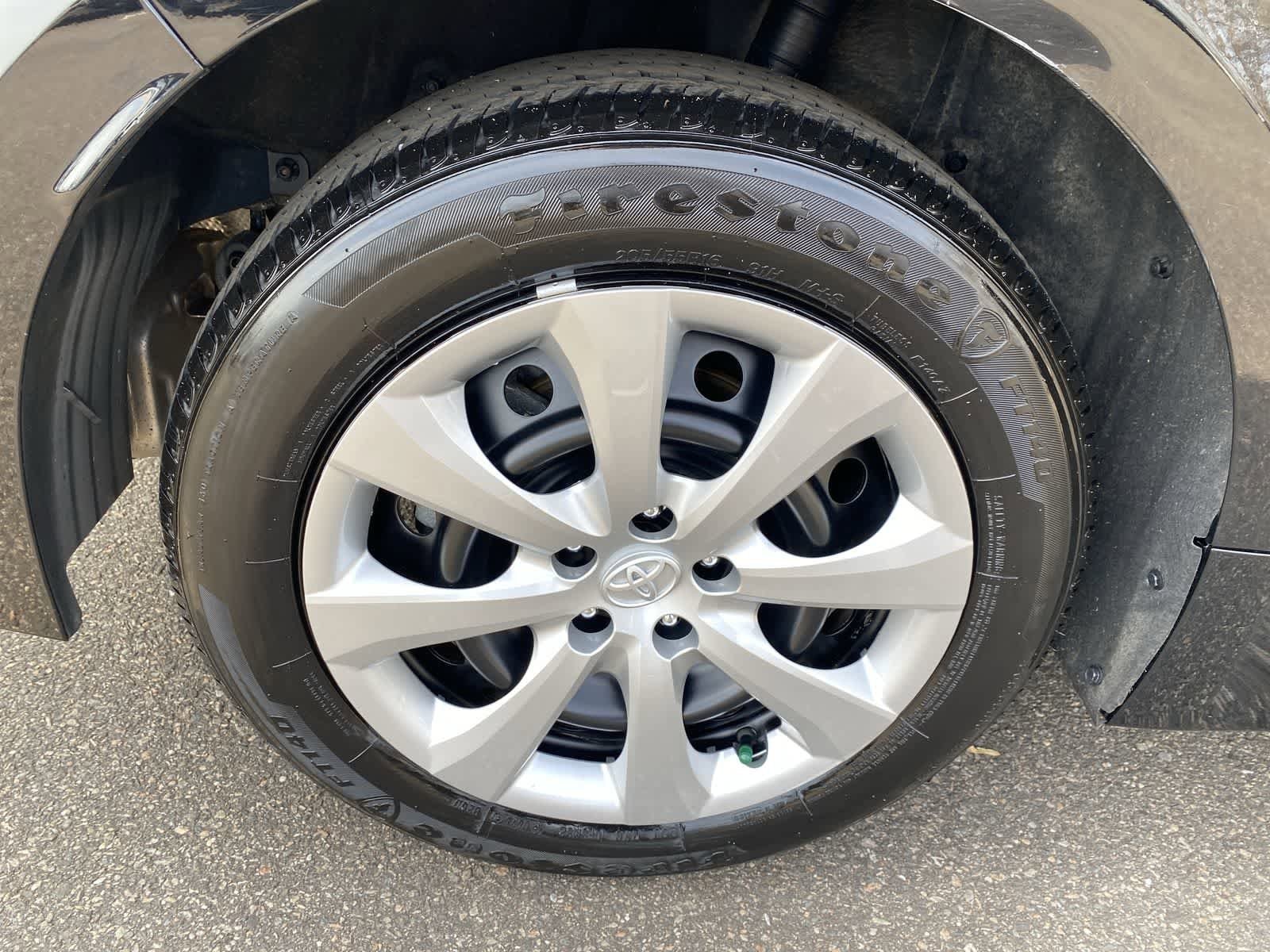 Thumbnail: 2025 Toyota Corolla - 13