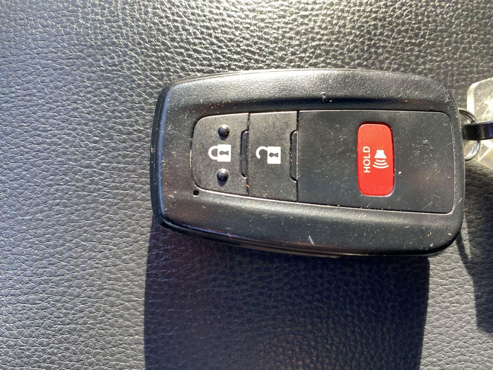 Thumbnail: 2024 Toyota RAV4 - 38