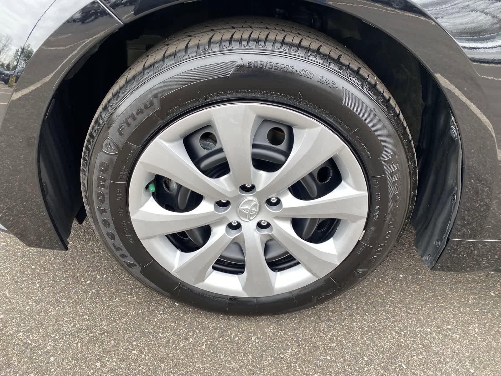 Thumbnail: 2025 Toyota Corolla - 14