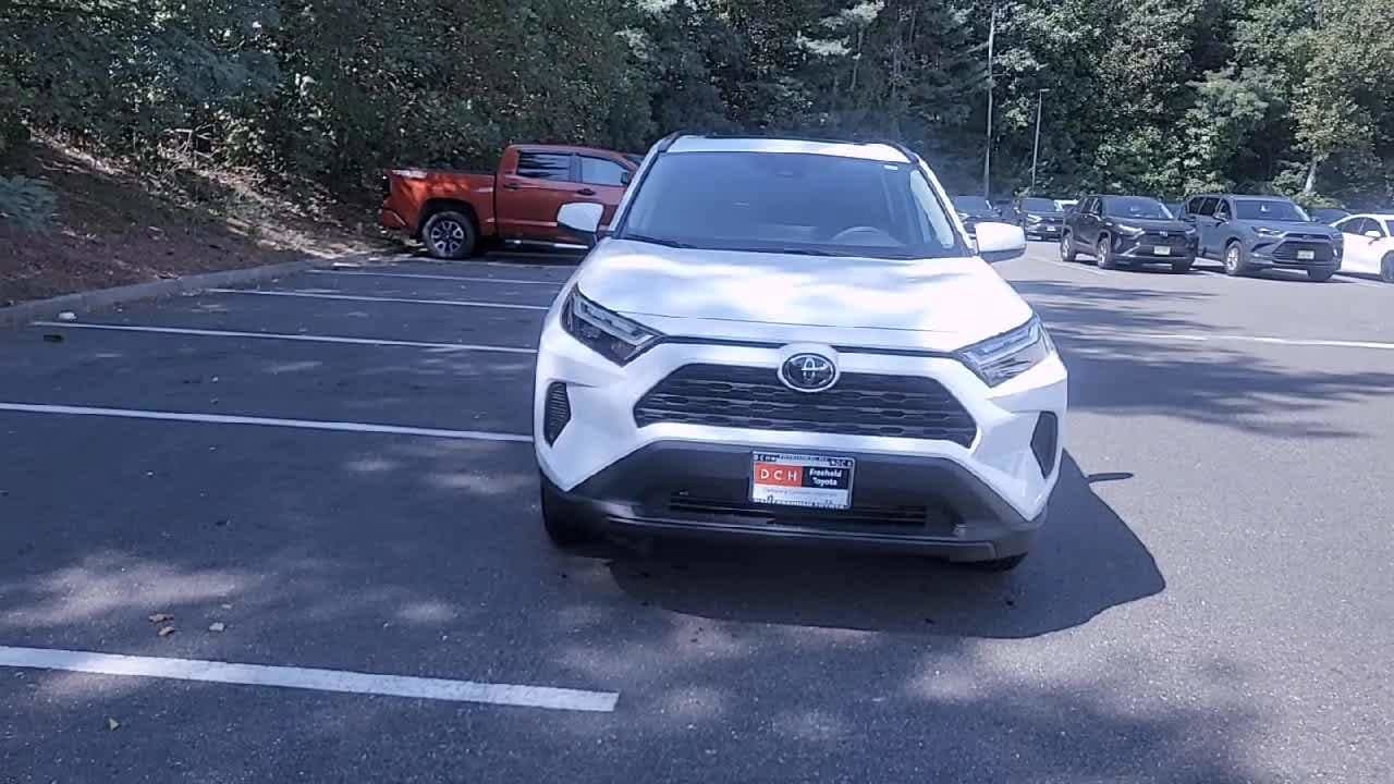 Thumbnail: 2025 Toyota RAV4 - 3