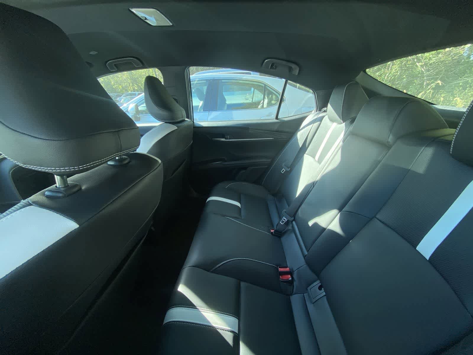 Thumbnail: 2025 Toyota Camry - 8
