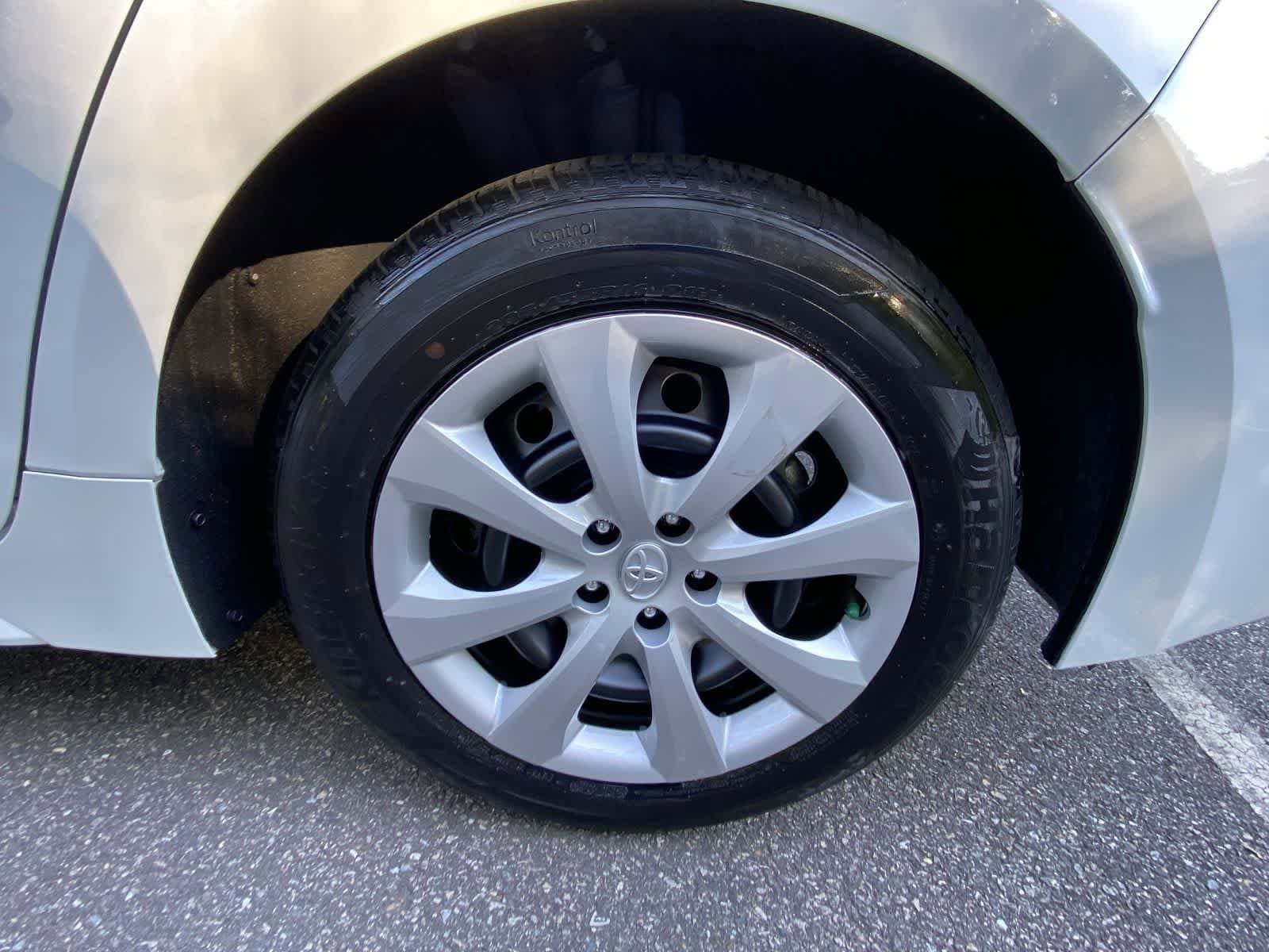 Thumbnail: 2024 Toyota Corolla - 12