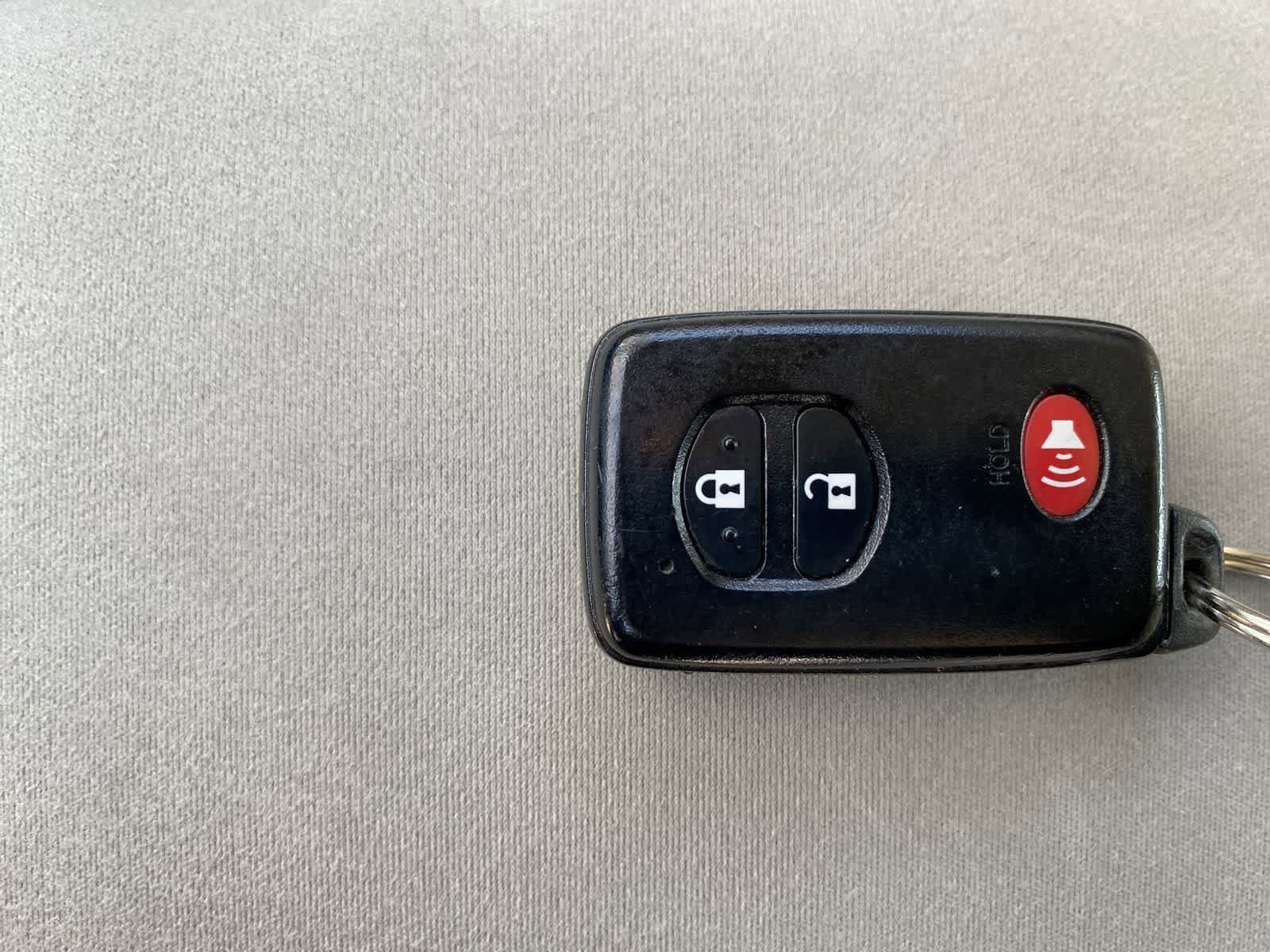 Thumbnail: 2011 Toyota Prius - 35