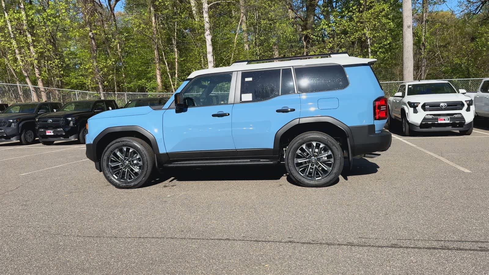 Thumbnail: 2026 Toyota Land Cruiser - 5