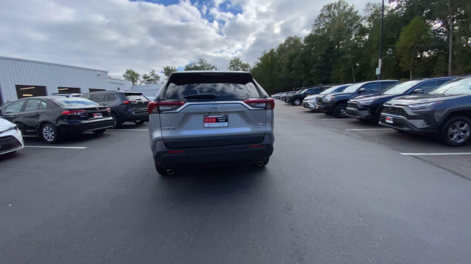 Thumbnail: 2024 Toyota RAV4 - 7
