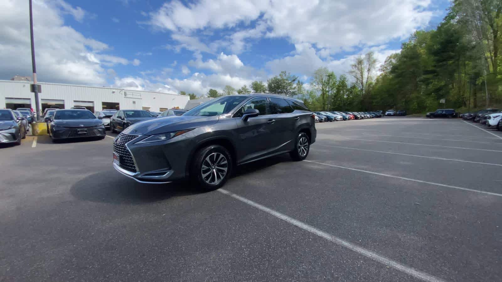 Thumbnail: 2021 Lexus RX - 4