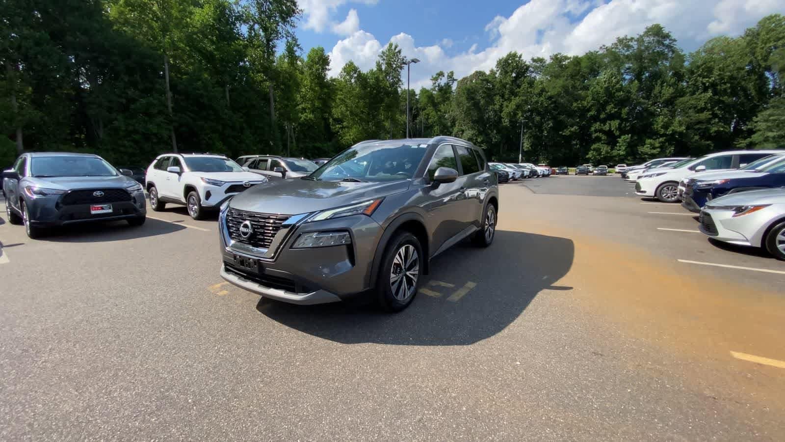 Thumbnail: 2023 Nissan Rogue - 5