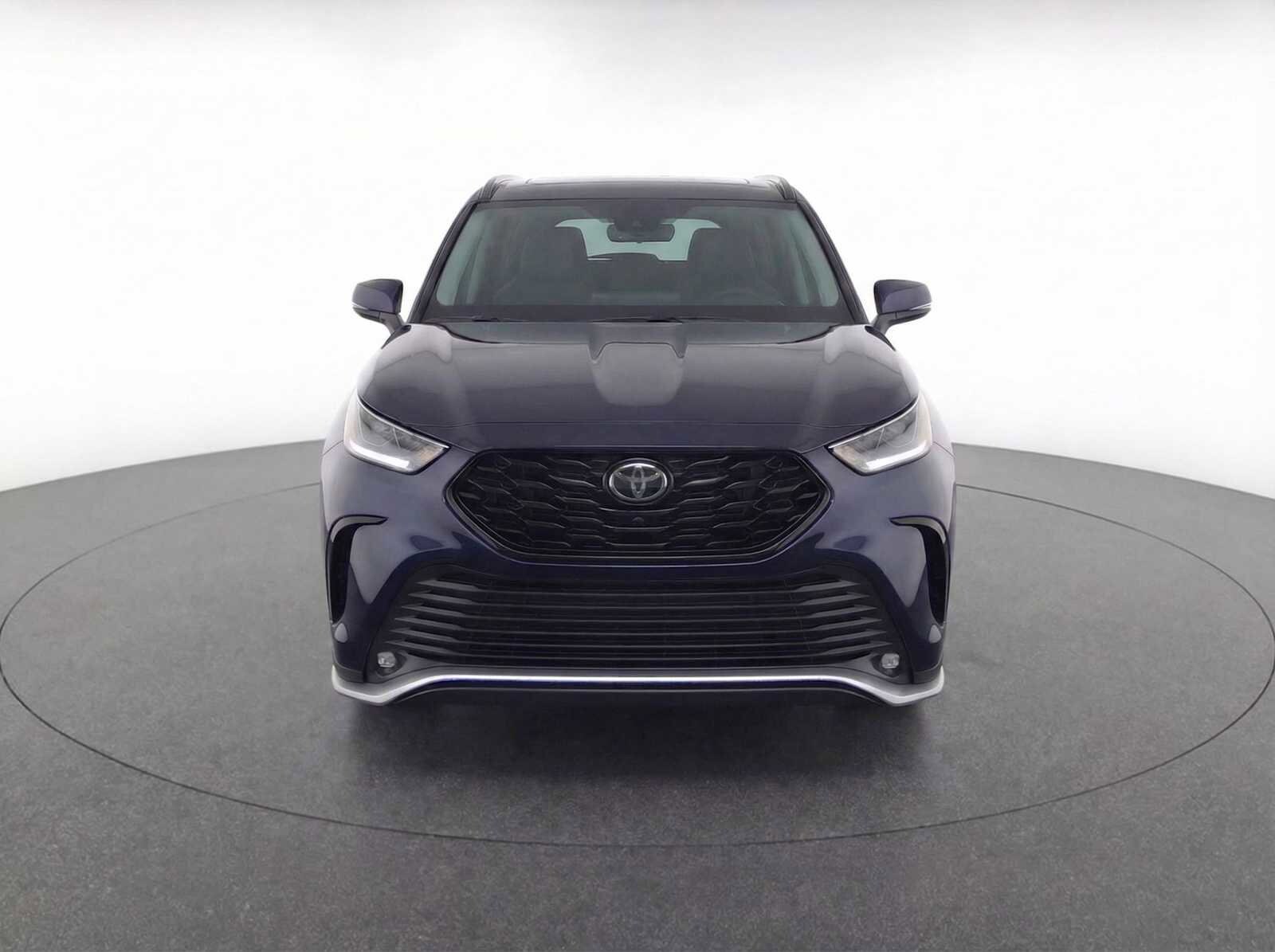 Thumbnail: 2025 Toyota Highlander - 3