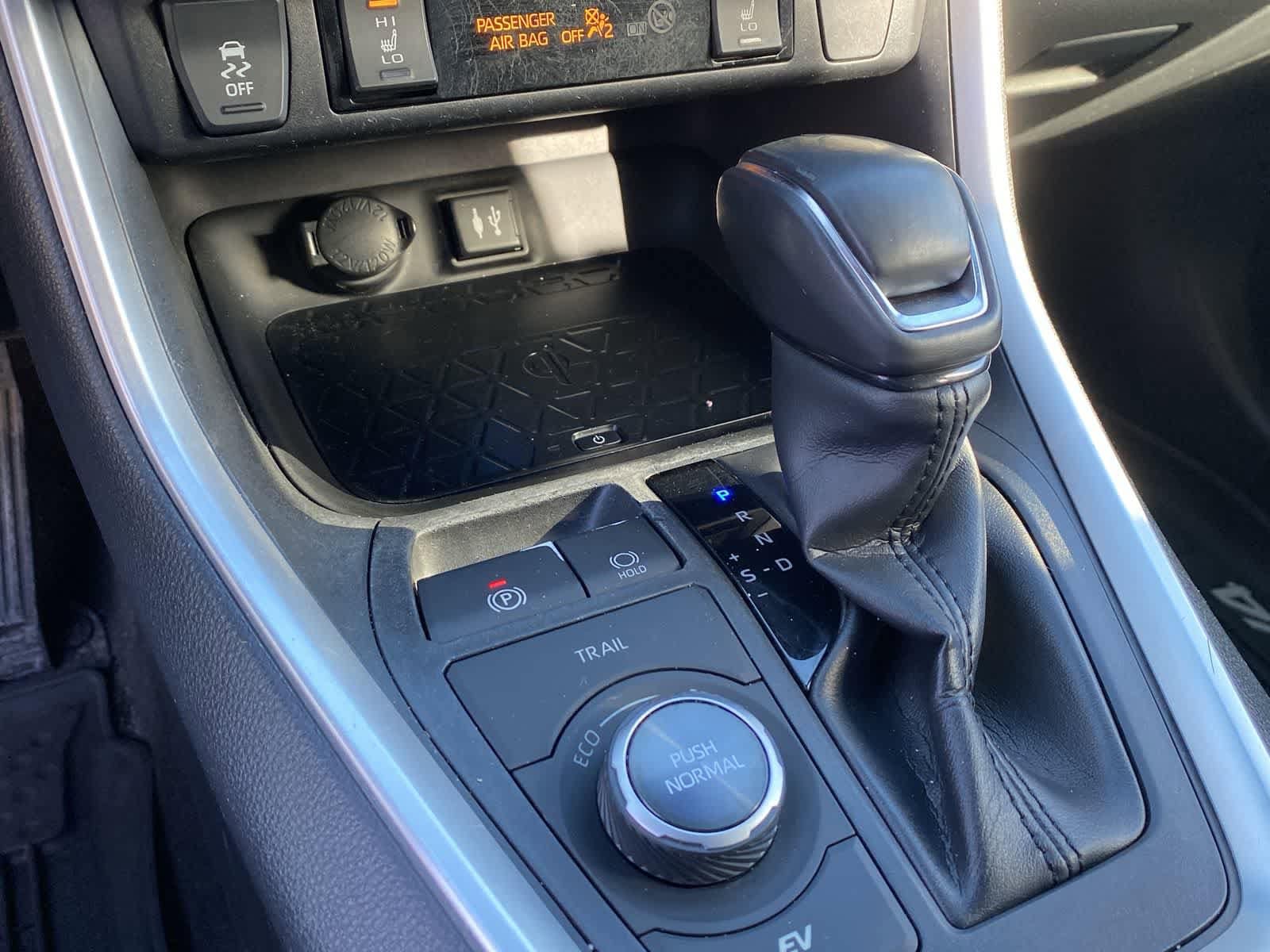 Thumbnail: 2019 Toyota RAV4 - 36