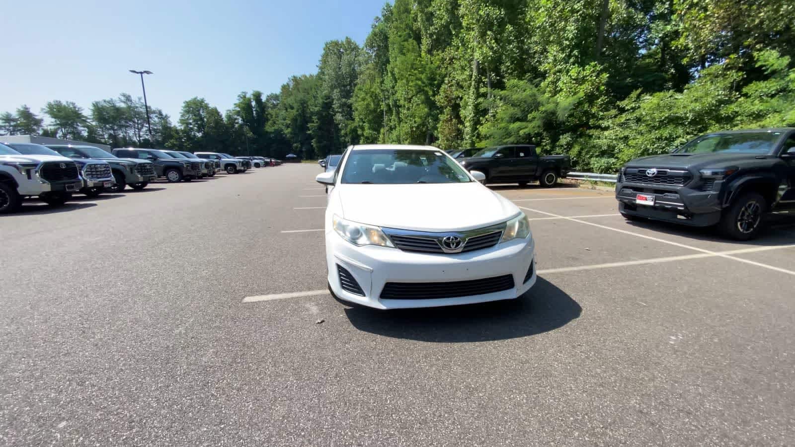 Thumbnail: 2013 Toyota Camry - 3