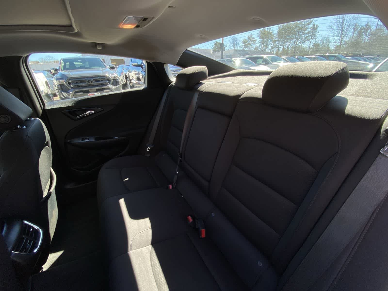 Thumbnail: 2024 Chevrolet Malibu - 23