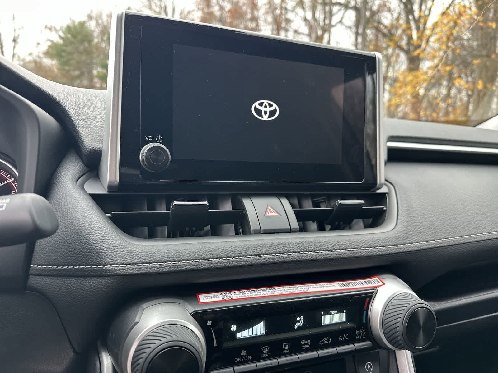 Thumbnail: 2025 Toyota RAV4 - 18