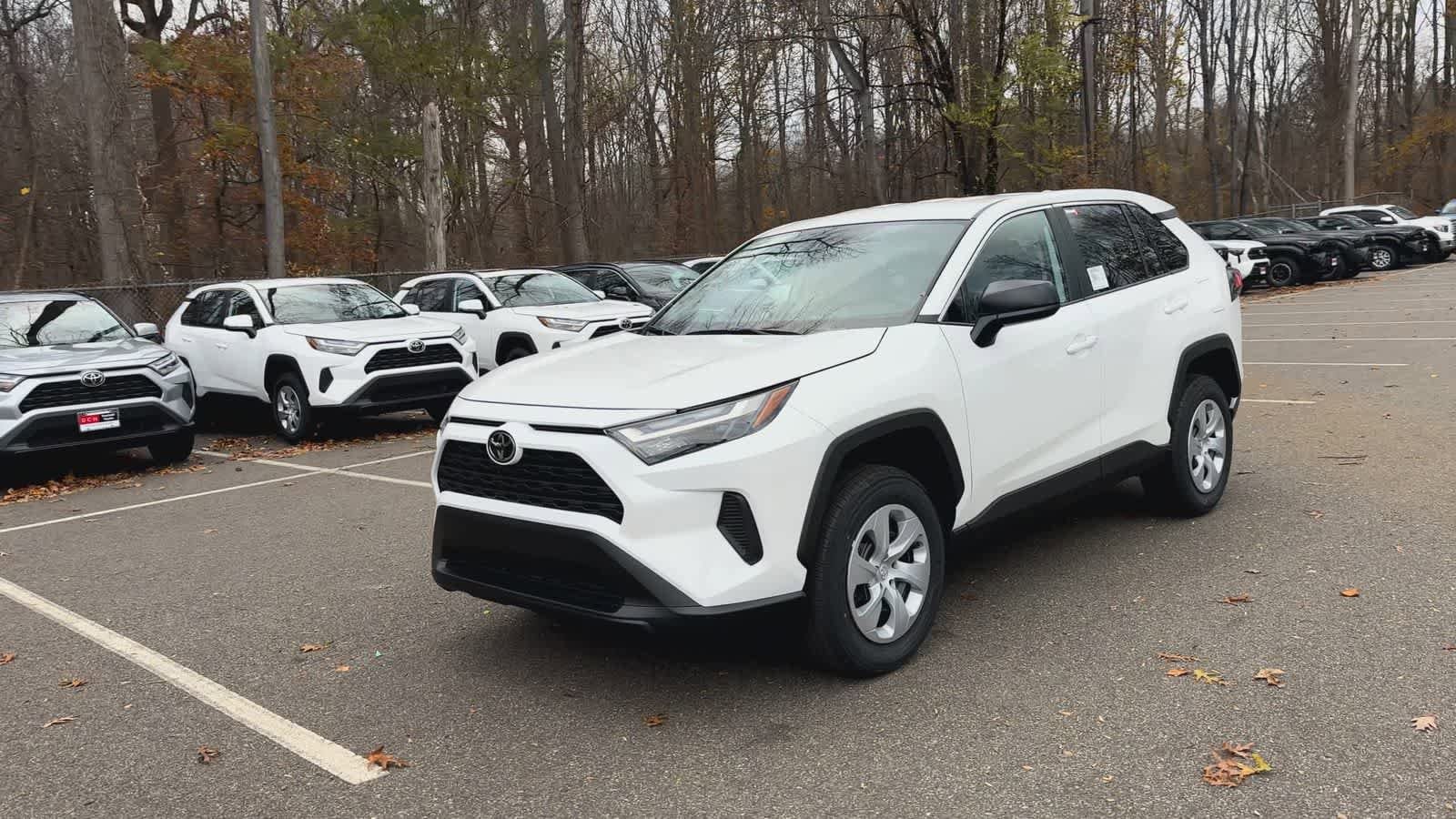 Thumbnail: 2025 Toyota RAV4 - 5