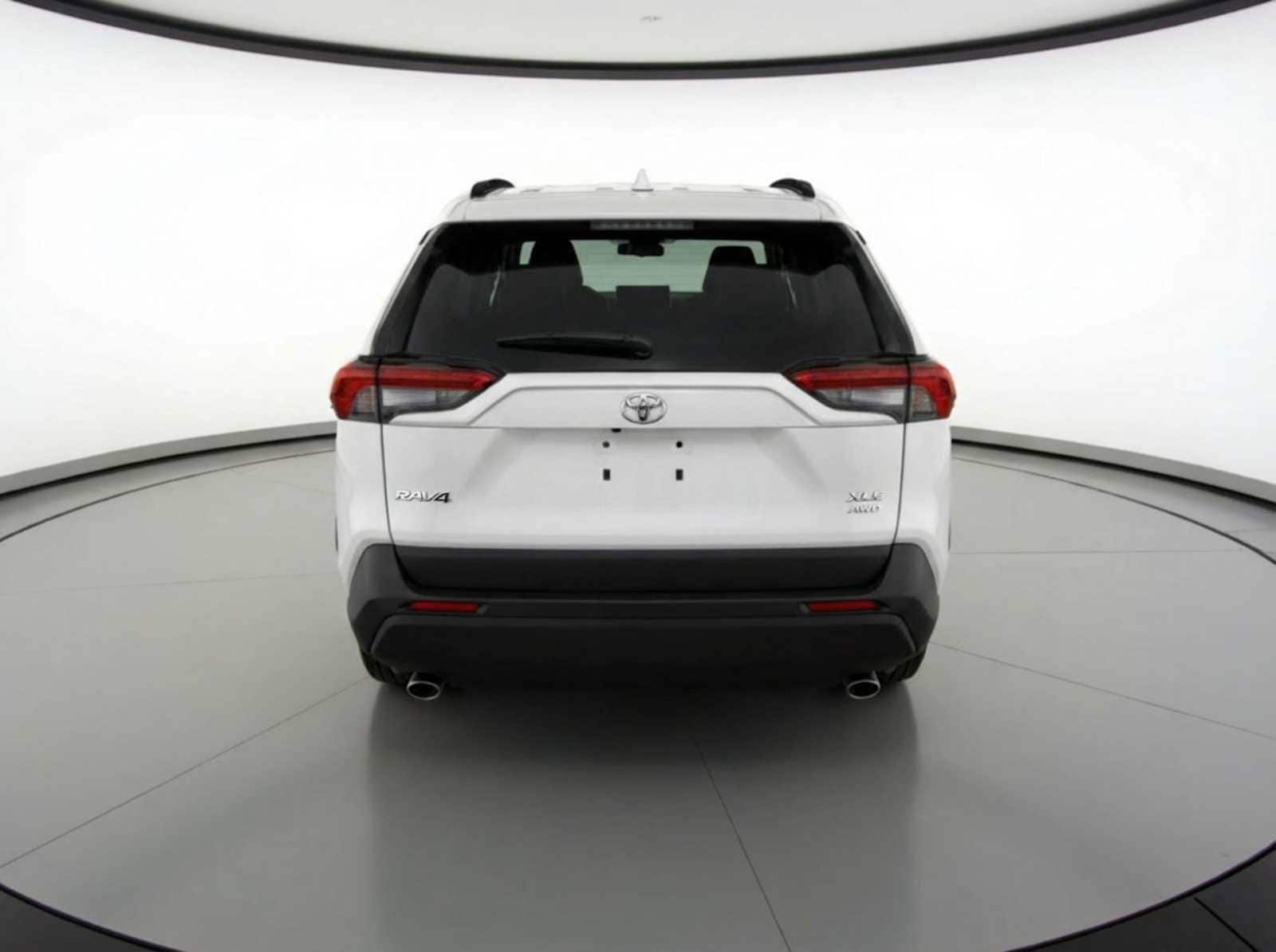 Thumbnail: 2025 Toyota RAV4 - 7