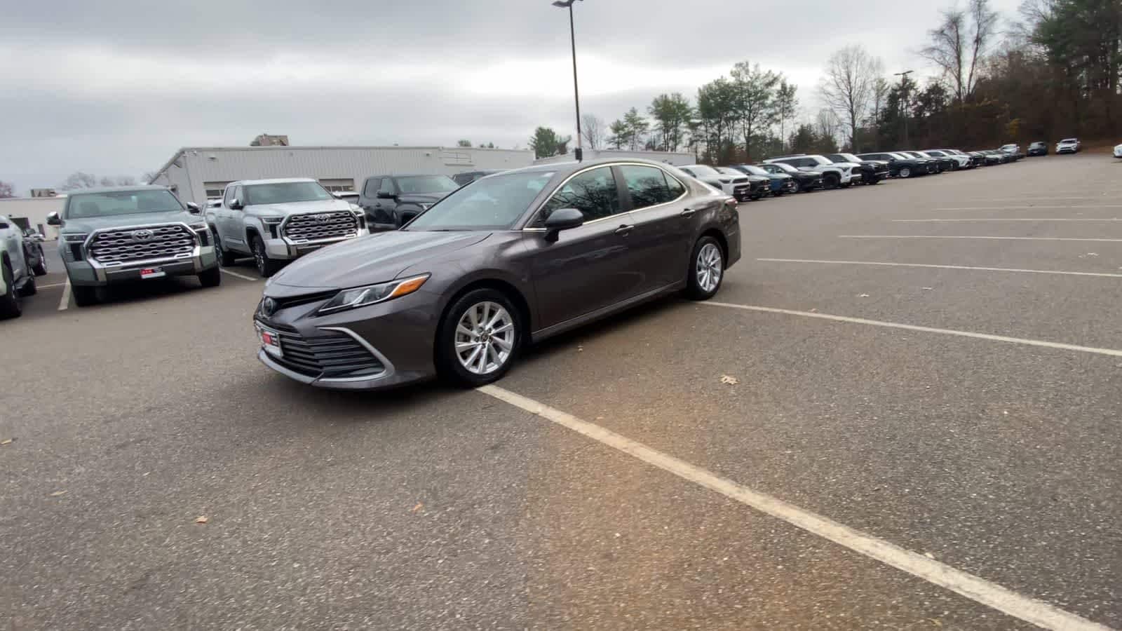 Thumbnail: 2023 Toyota Camry - 12