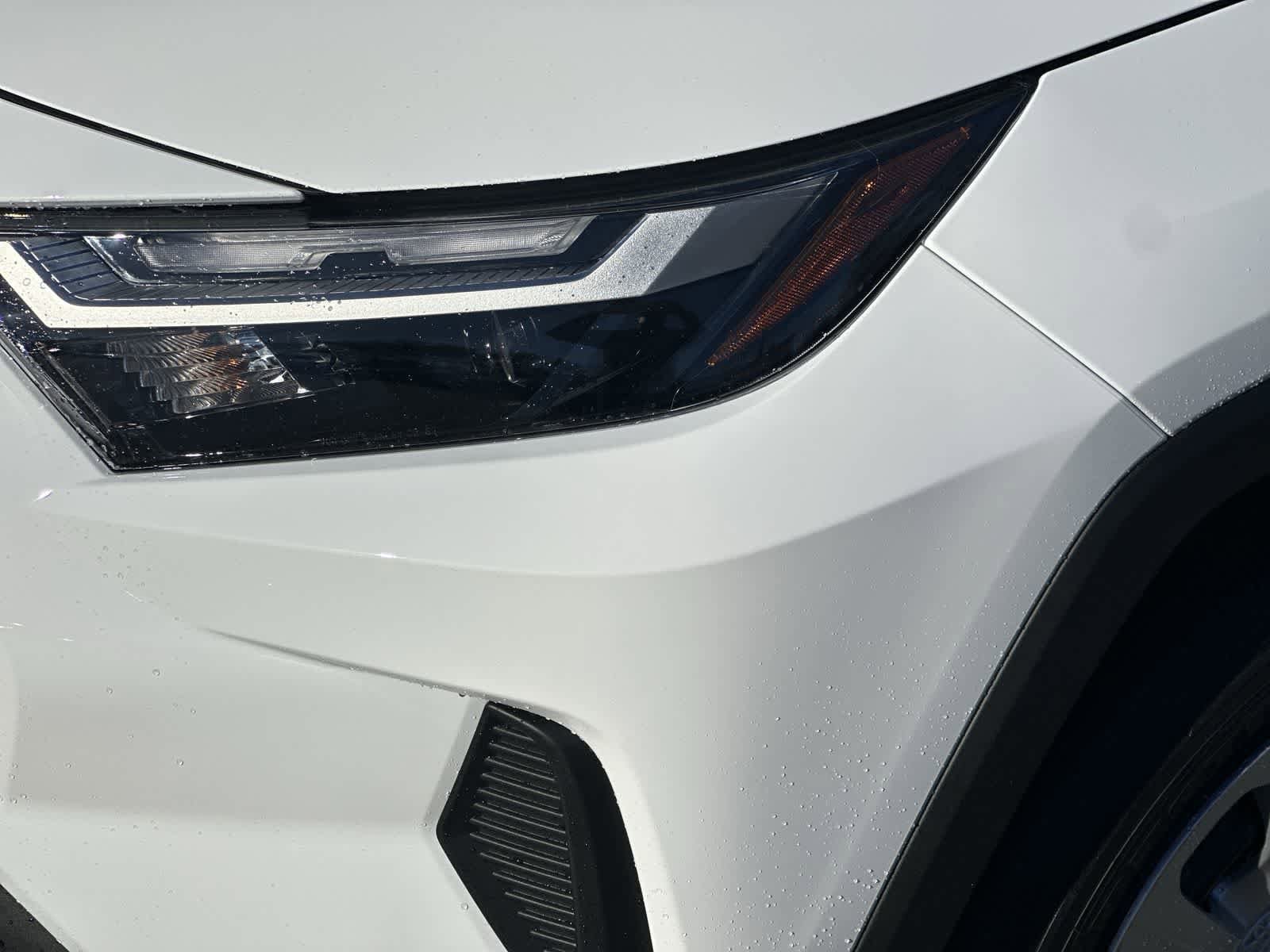 Thumbnail: 2025 Toyota RAV4 - 12