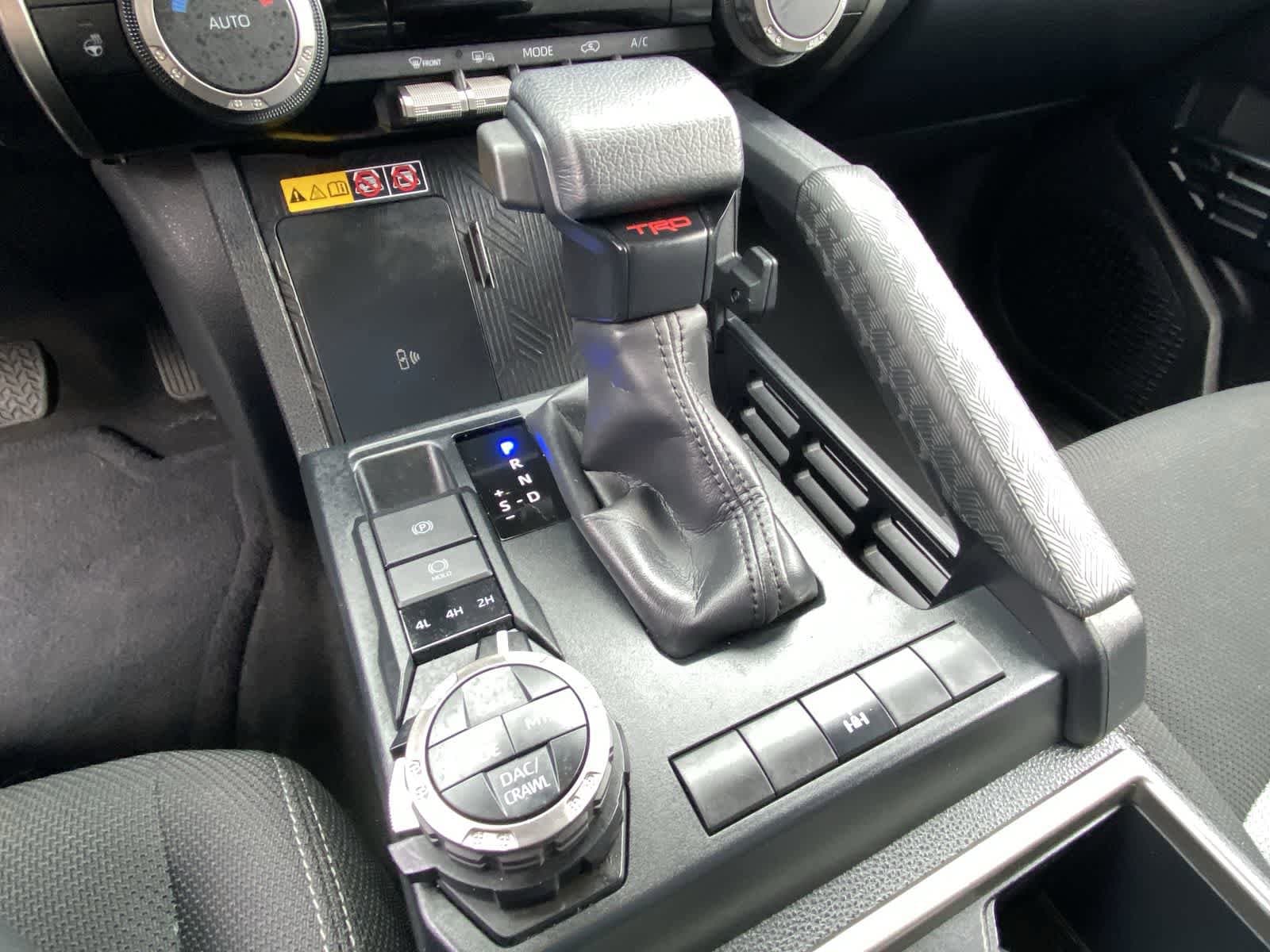 Thumbnail: 2025 Toyota 4Runner - 33