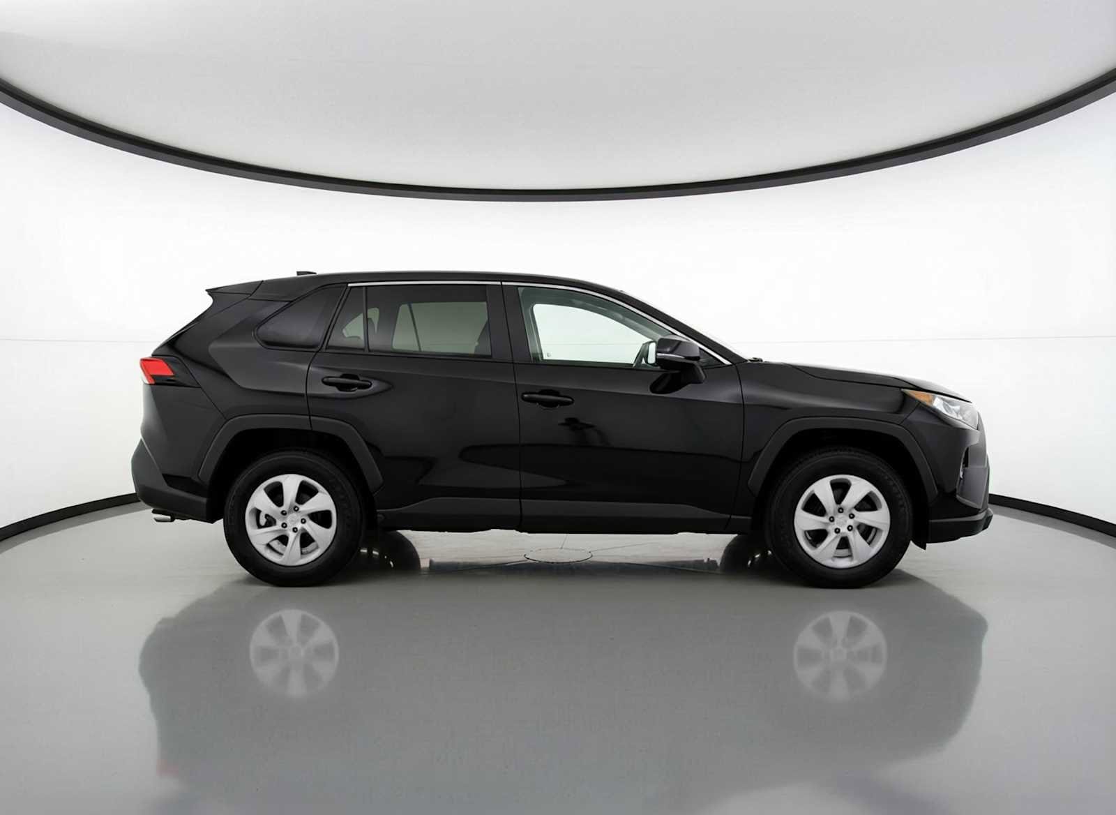 Thumbnail: 2025 Toyota RAV4 - 4