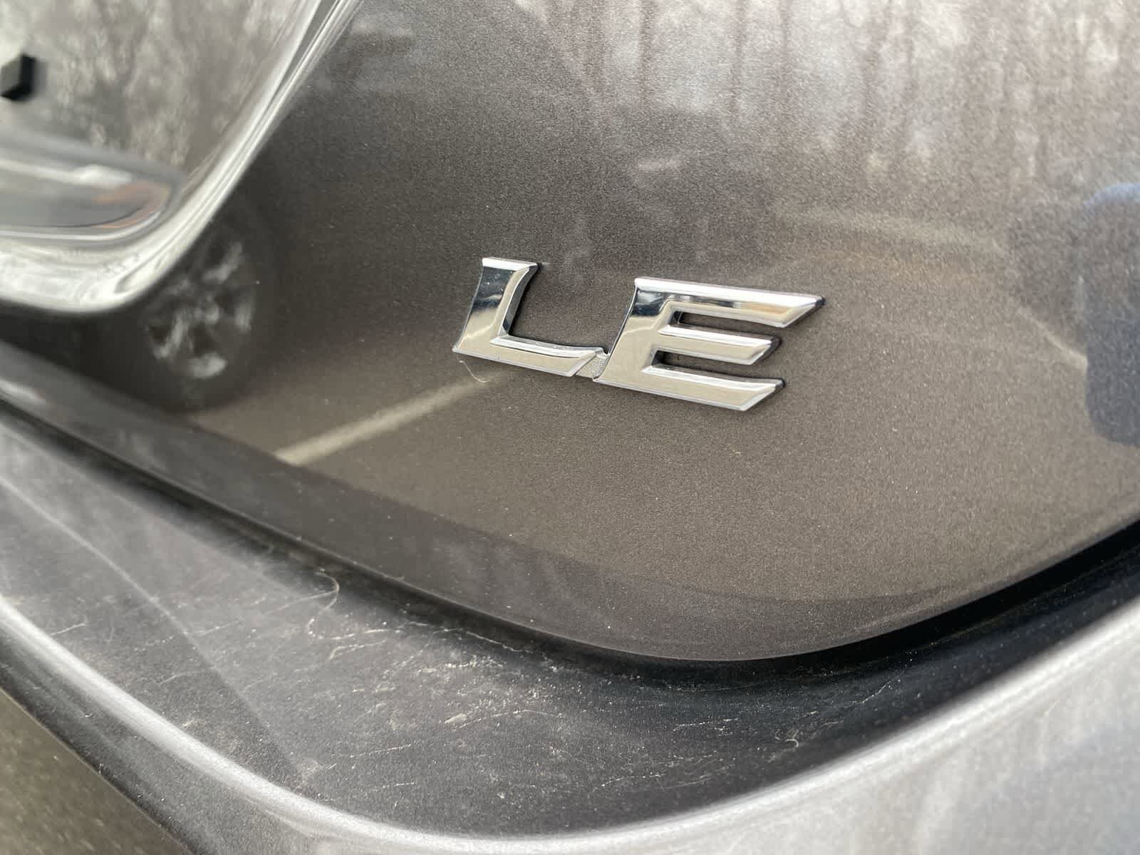 Thumbnail: 2023 Toyota Camry - 13