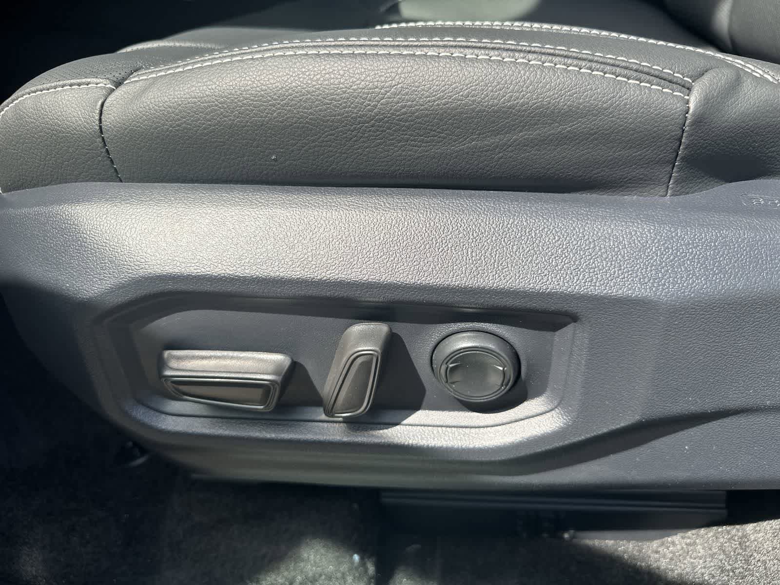 Thumbnail: 2026 Toyota Tundra - 28