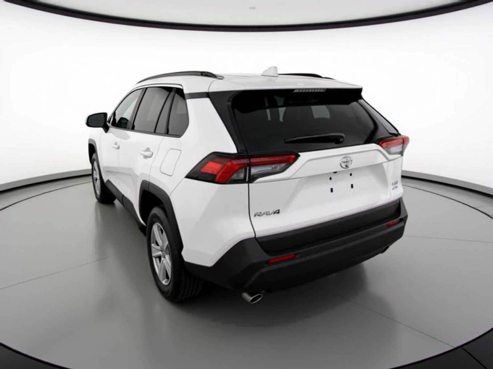 Thumbnail: 2025 Toyota RAV4 - 5