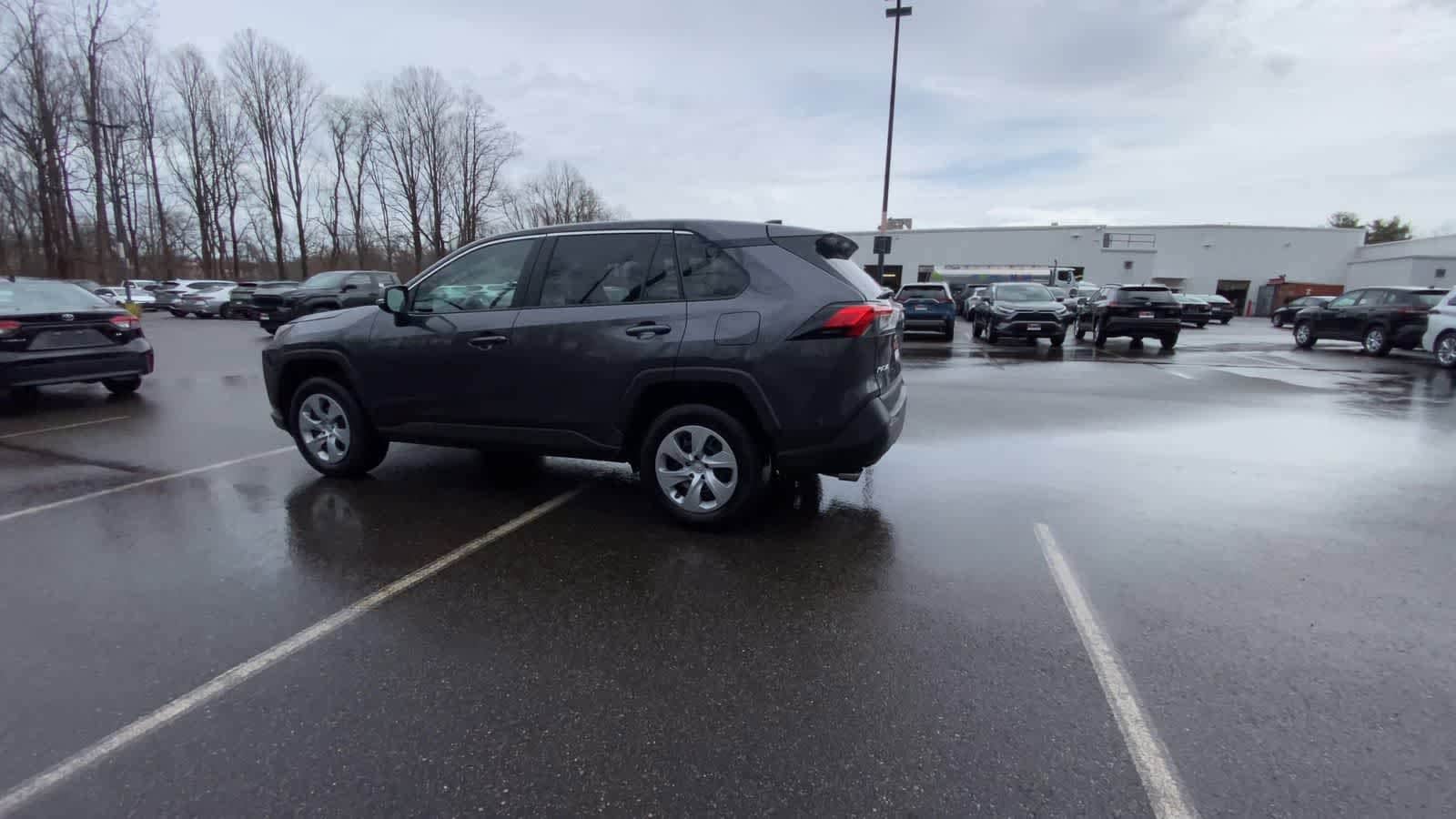 Thumbnail: 2025 Toyota RAV4 - 15