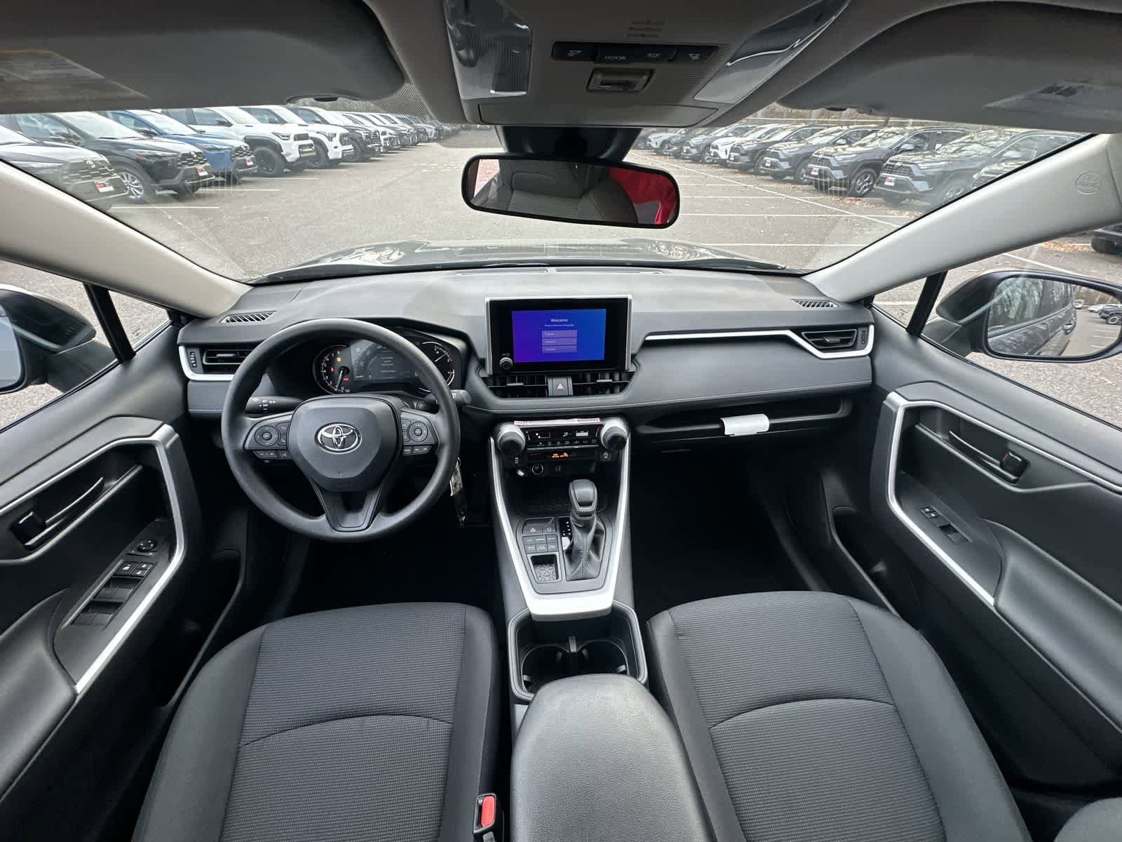 Thumbnail: 2025 Toyota RAV4 - 33