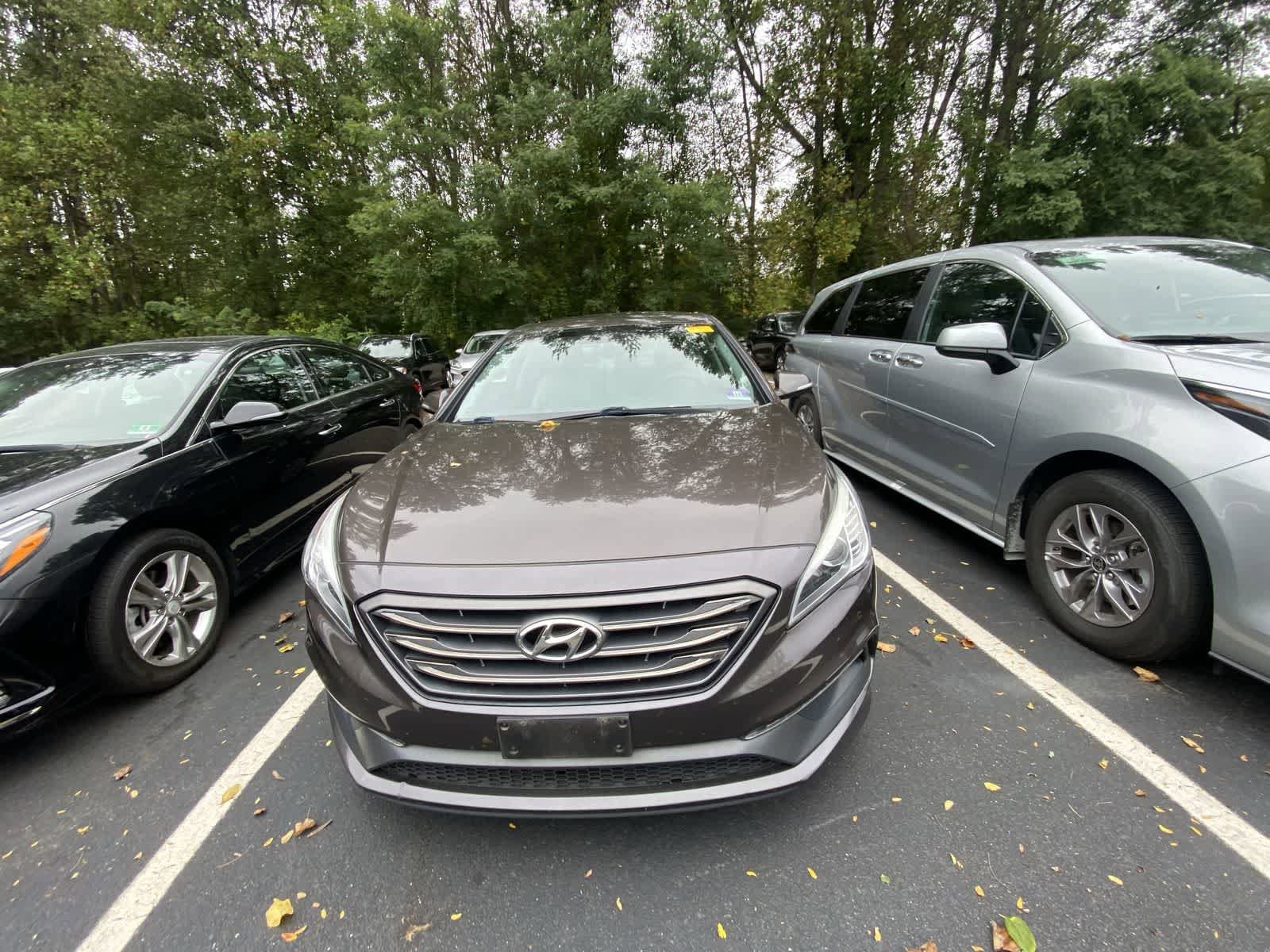 Thumbnail: 2016 Hyundai Sonata - 2
